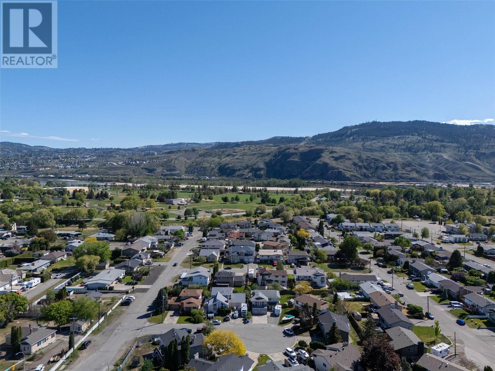 1425 Stratford Place, Kamloops, British Columbia  V2B 8E2 - Photo 57 - 10346569