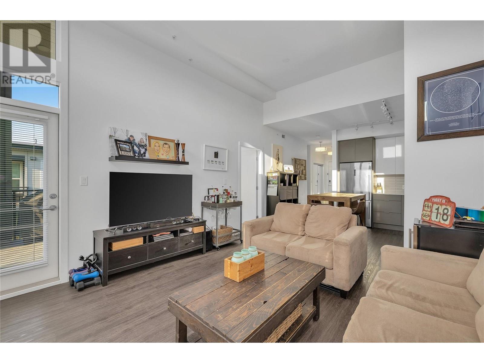 1800 Richter Street Unit# Ph12, Kelowna, British Columbia  V1Y 0G9 - Photo 4 - 10346568