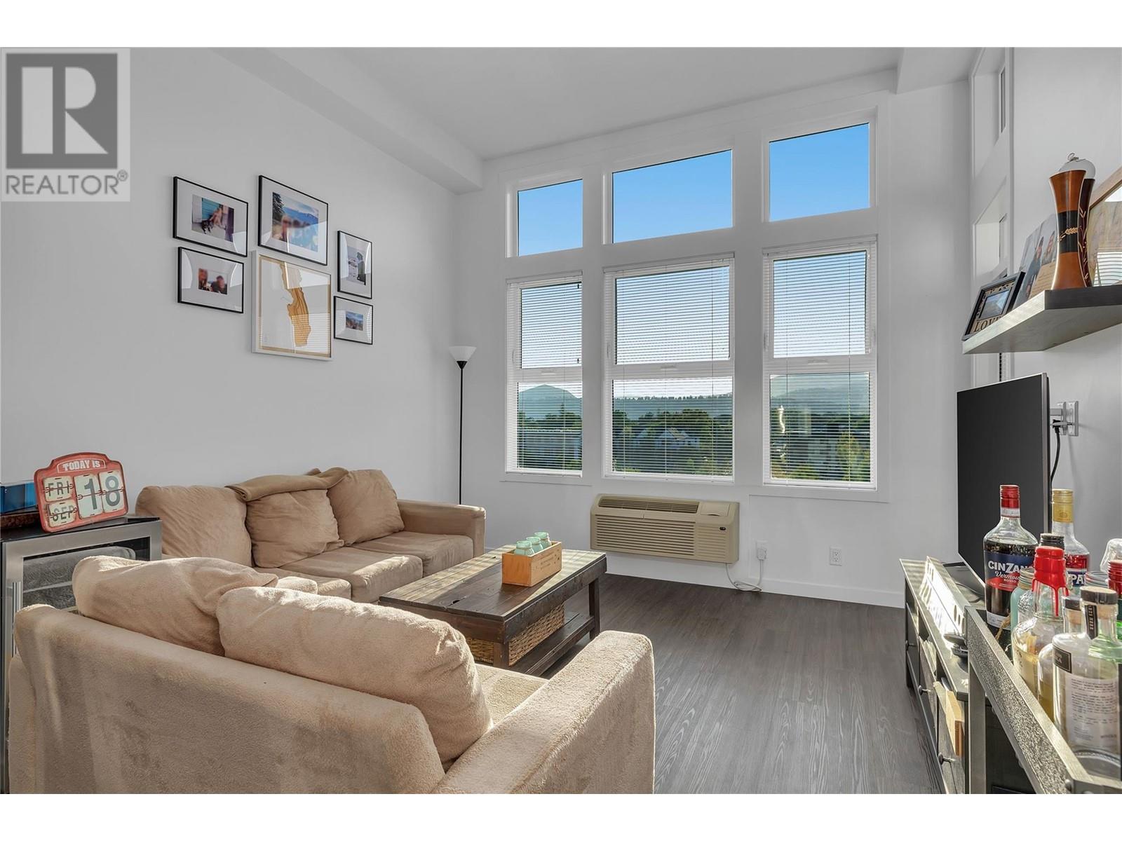 1800 Richter Street Unit# Ph12, Kelowna, British Columbia  V1Y 0G9 - Photo 5 - 10346568