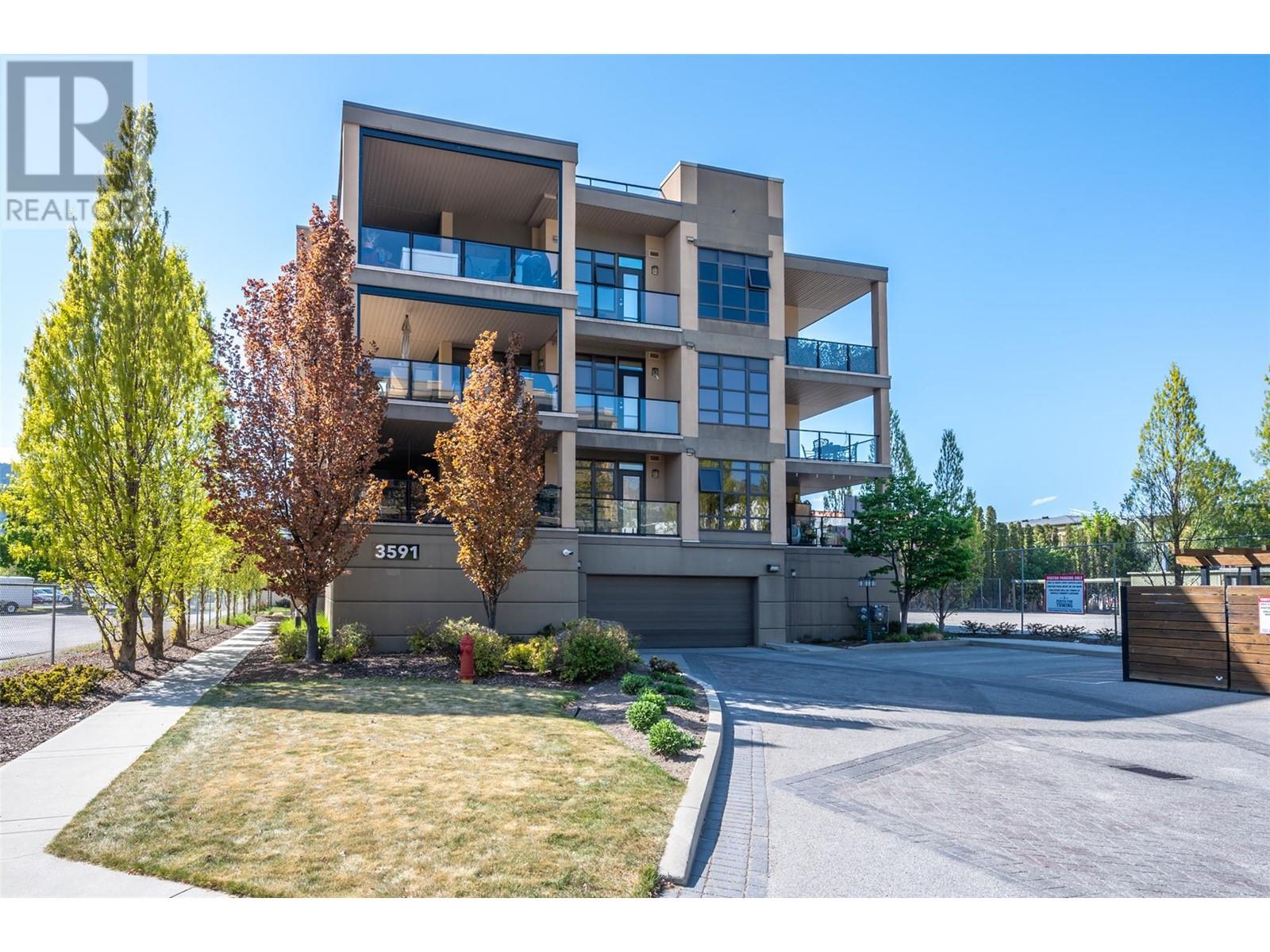 3591 Skaha Lake Road Unit# 204, Penticton, British Columbia  V2A 7K2 - Photo 1 - 10346603