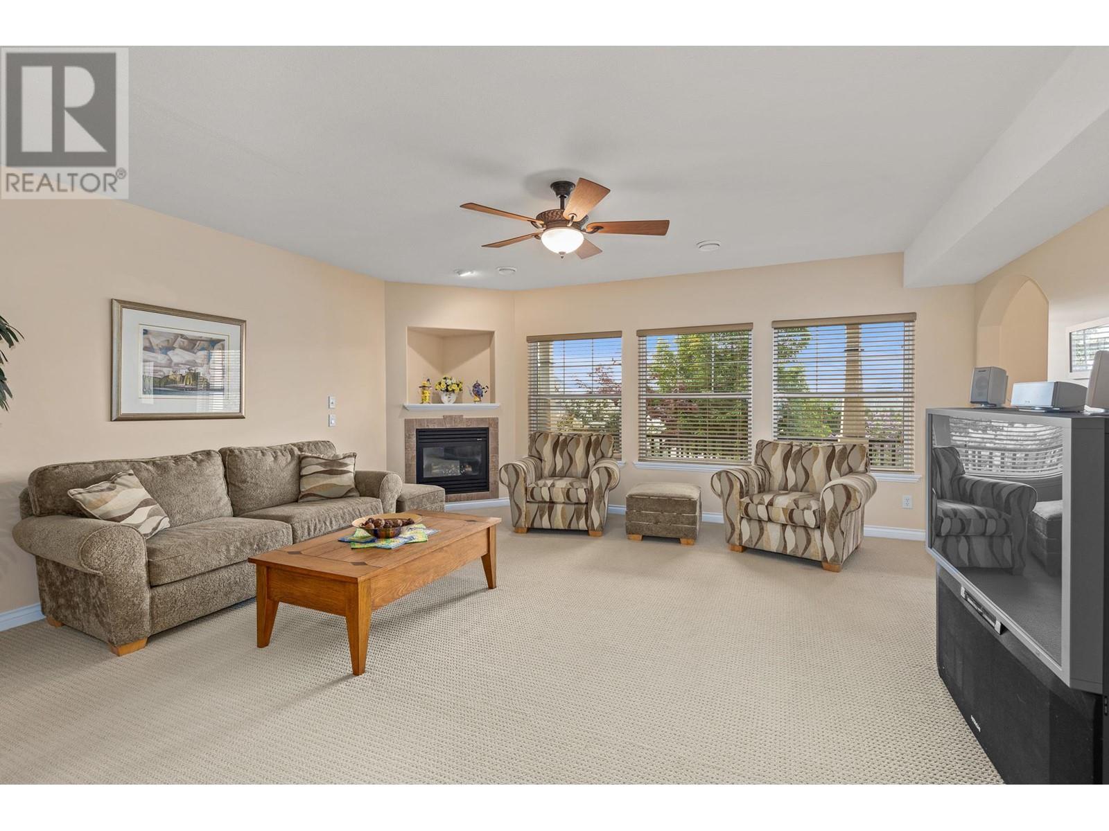 367 Mccarren Avenue, Kelowna, British Columbia  V1W 4W3 - Photo 27 - 10344697