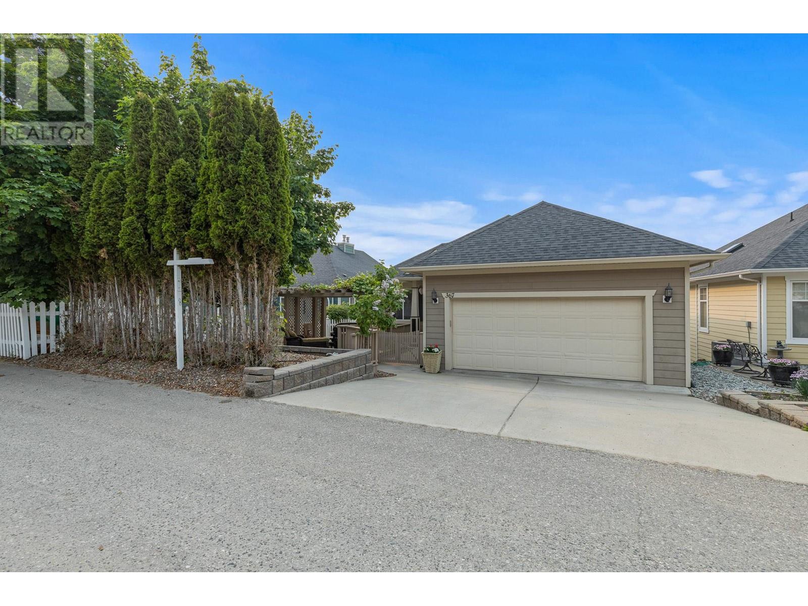 367 Mccarren Avenue, Kelowna, British Columbia  V1W 4W3 - Photo 35 - 10344697