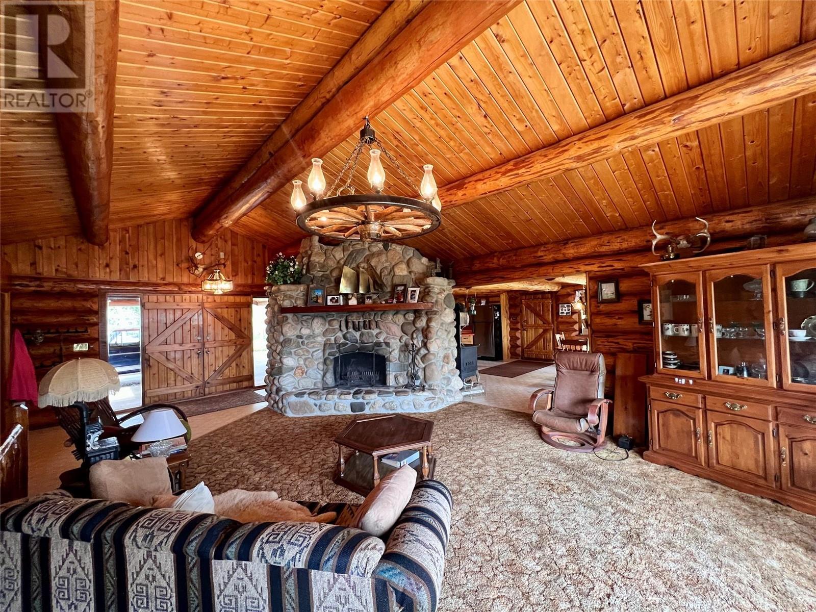 9898 Old Spallumcheen Road, Sicamous, British Columbia  V0E 2V3 - Photo 21 - 10346490
