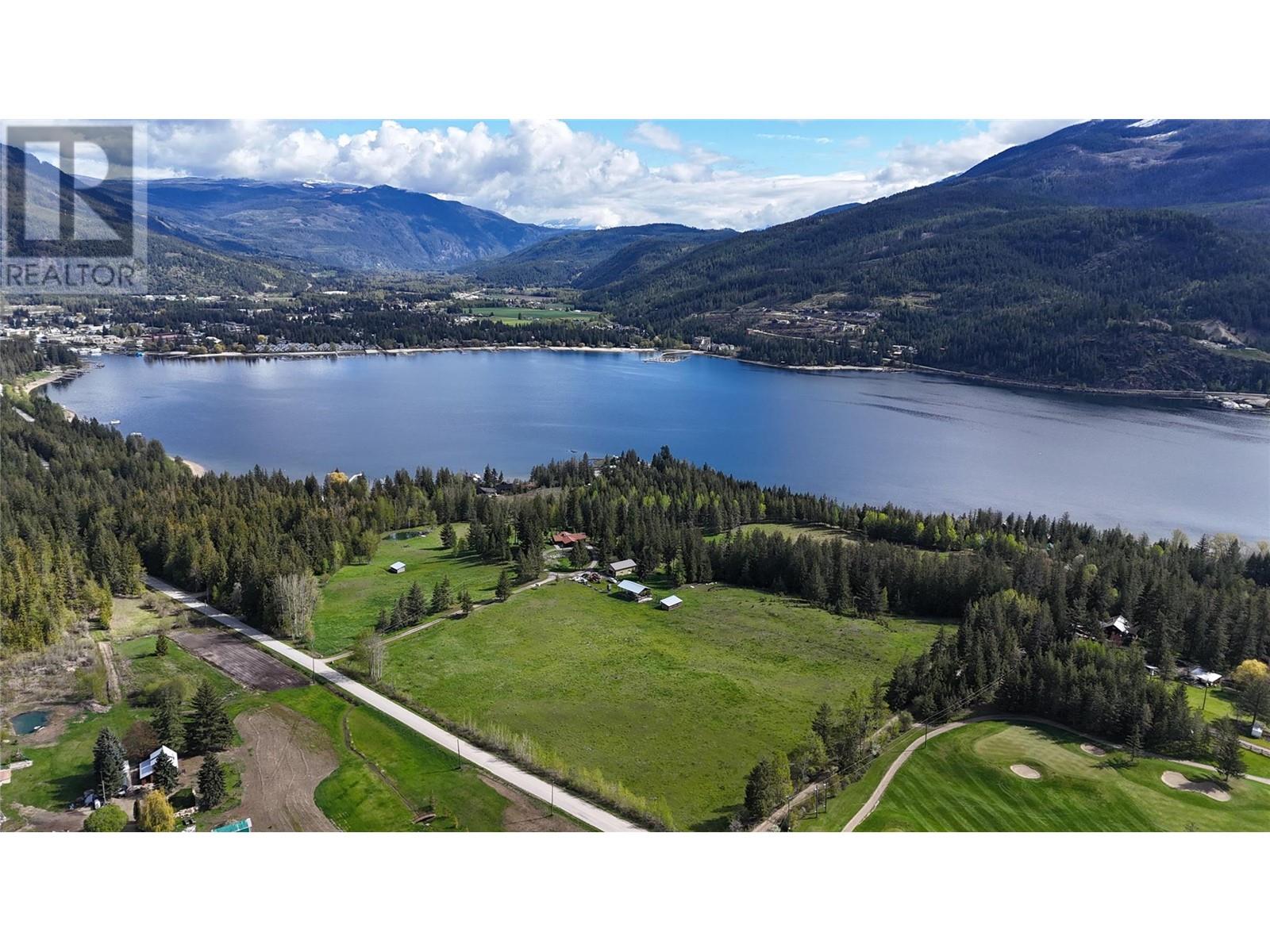 9898 Old Spallumcheen Road, Sicamous, British Columbia  V0E 2V3 - Photo 3 - 10346490