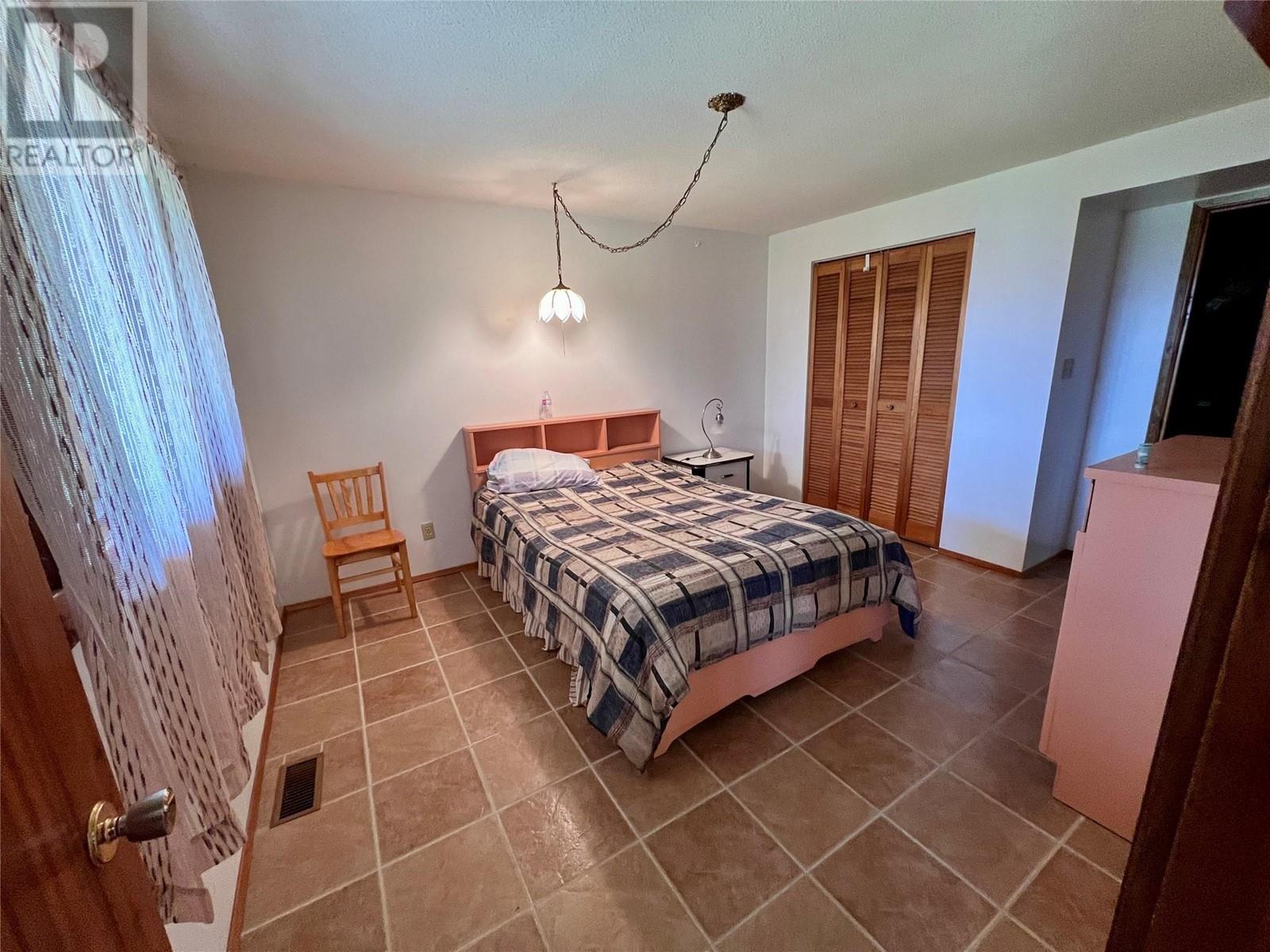 9898 Old Spallumcheen Road, Sicamous, British Columbia  V0E 2V3 - Photo 32 - 10346490