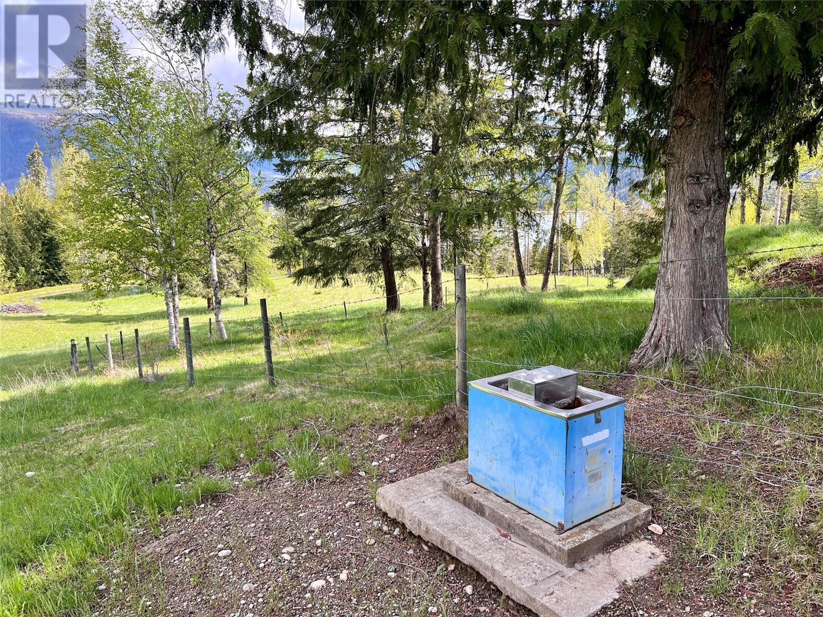 9898 Old Spallumcheen Road, Sicamous, British Columbia  V0E 2V3 - Photo 39 - 10346490