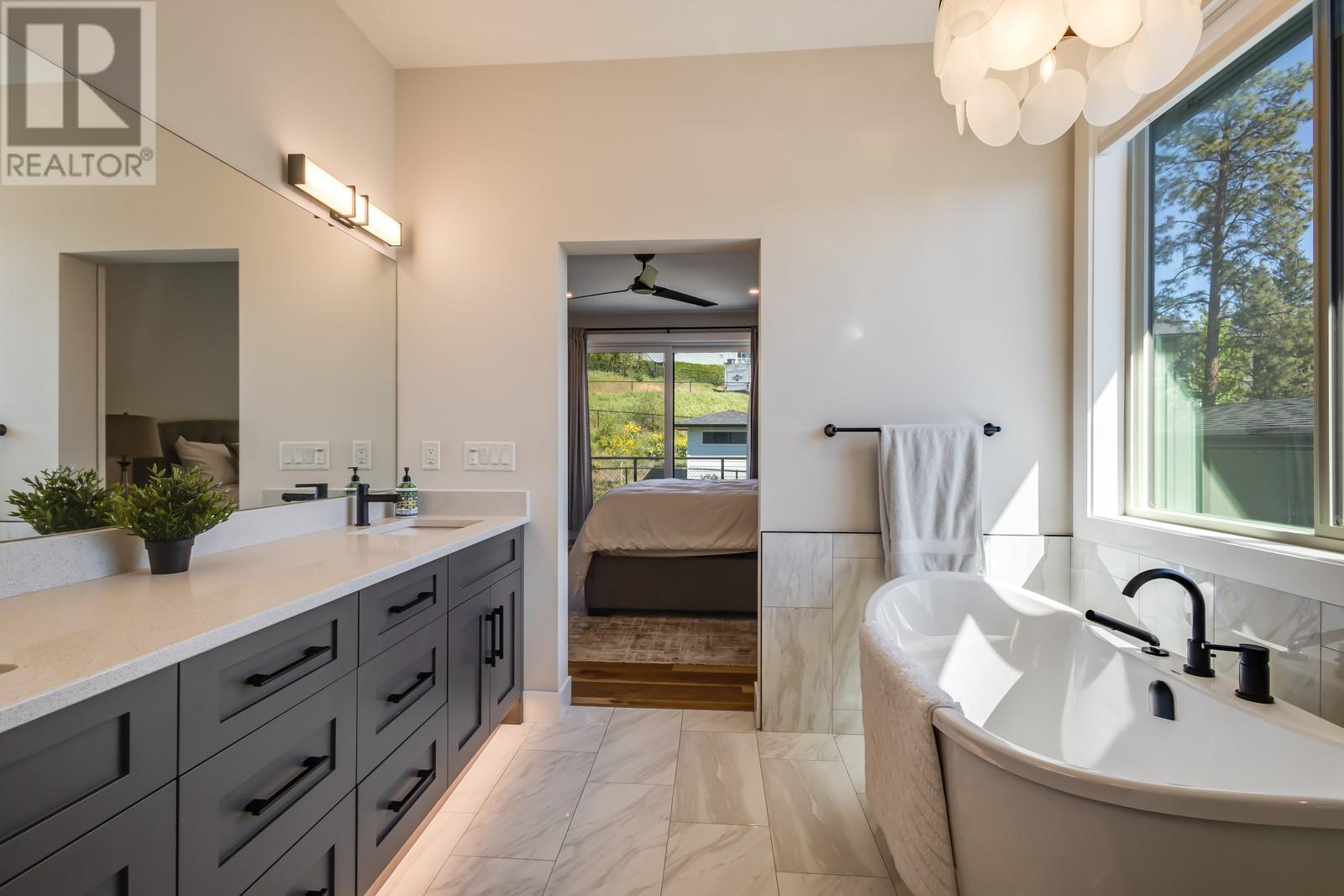 2834 Canyon Crest Drive, West Kelowna, British Columbia  V4T 0E3 - Photo 22 - 10320653