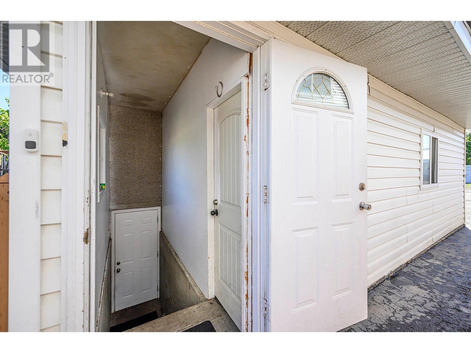 740 10 Street, Kamloops, British Columbia  V2B 2Z7 - Photo 19 - 10346504
