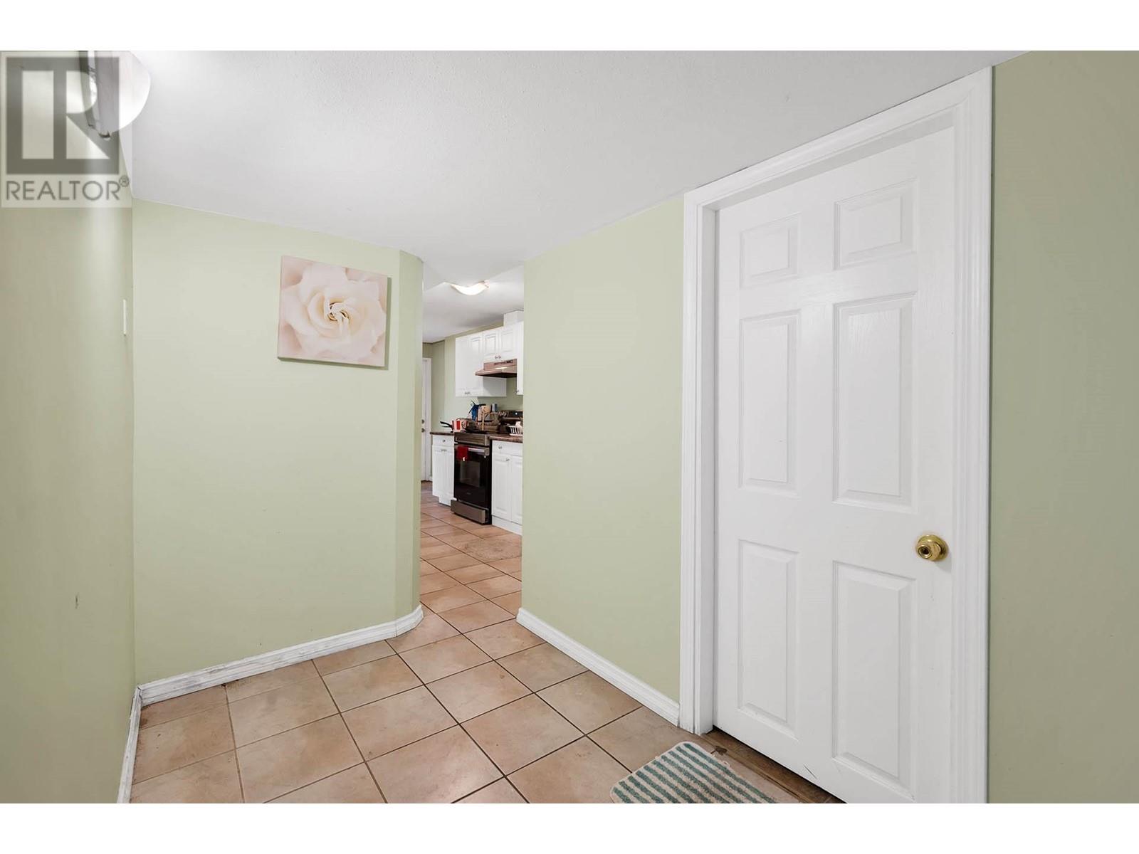 740 10 Street, Kamloops, British Columbia  V2B 2Z7 - Photo 27 - 10346504