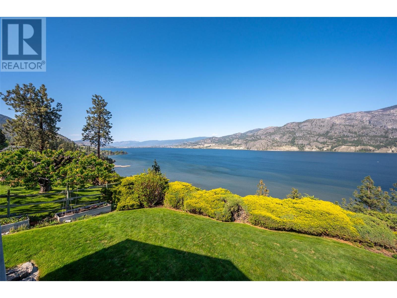 484 Pineview Drive, Kaleden, British Columbia  V0H 1K0 - Photo 28 - 10346457