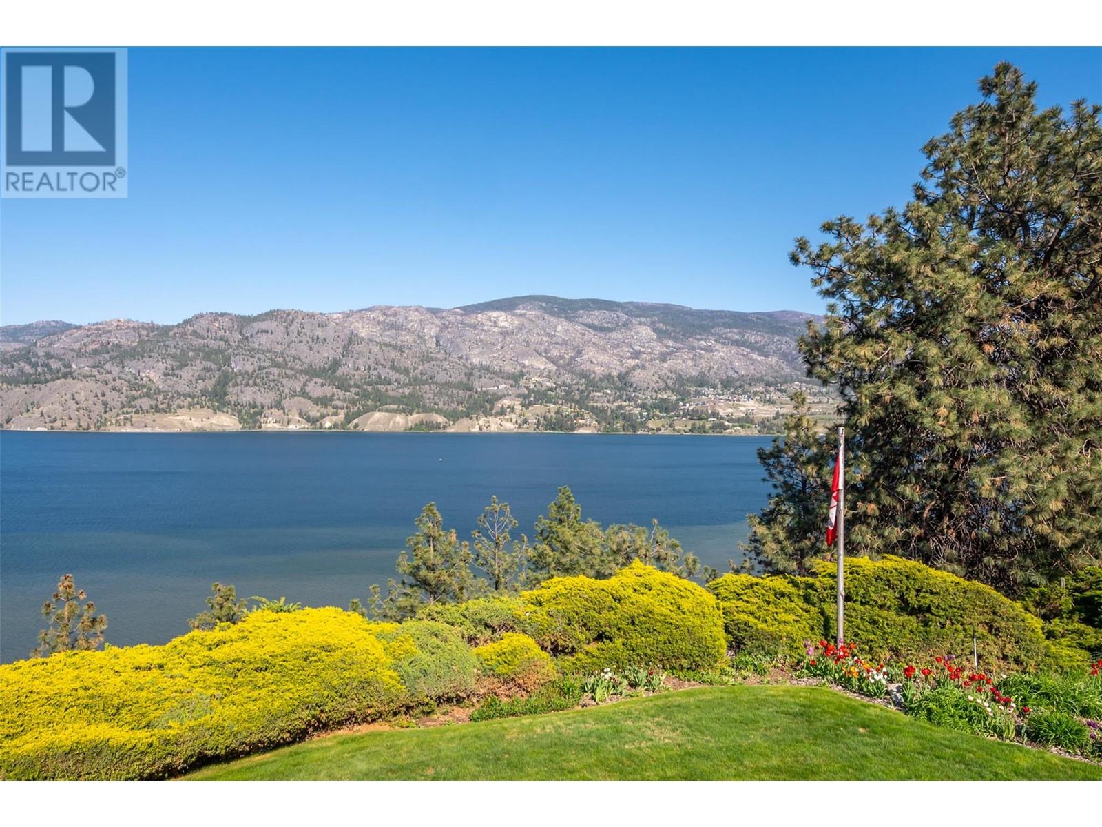 484 Pineview Drive, Kaleden, British Columbia  V0H 1K0 - Photo 32 - 10346457
