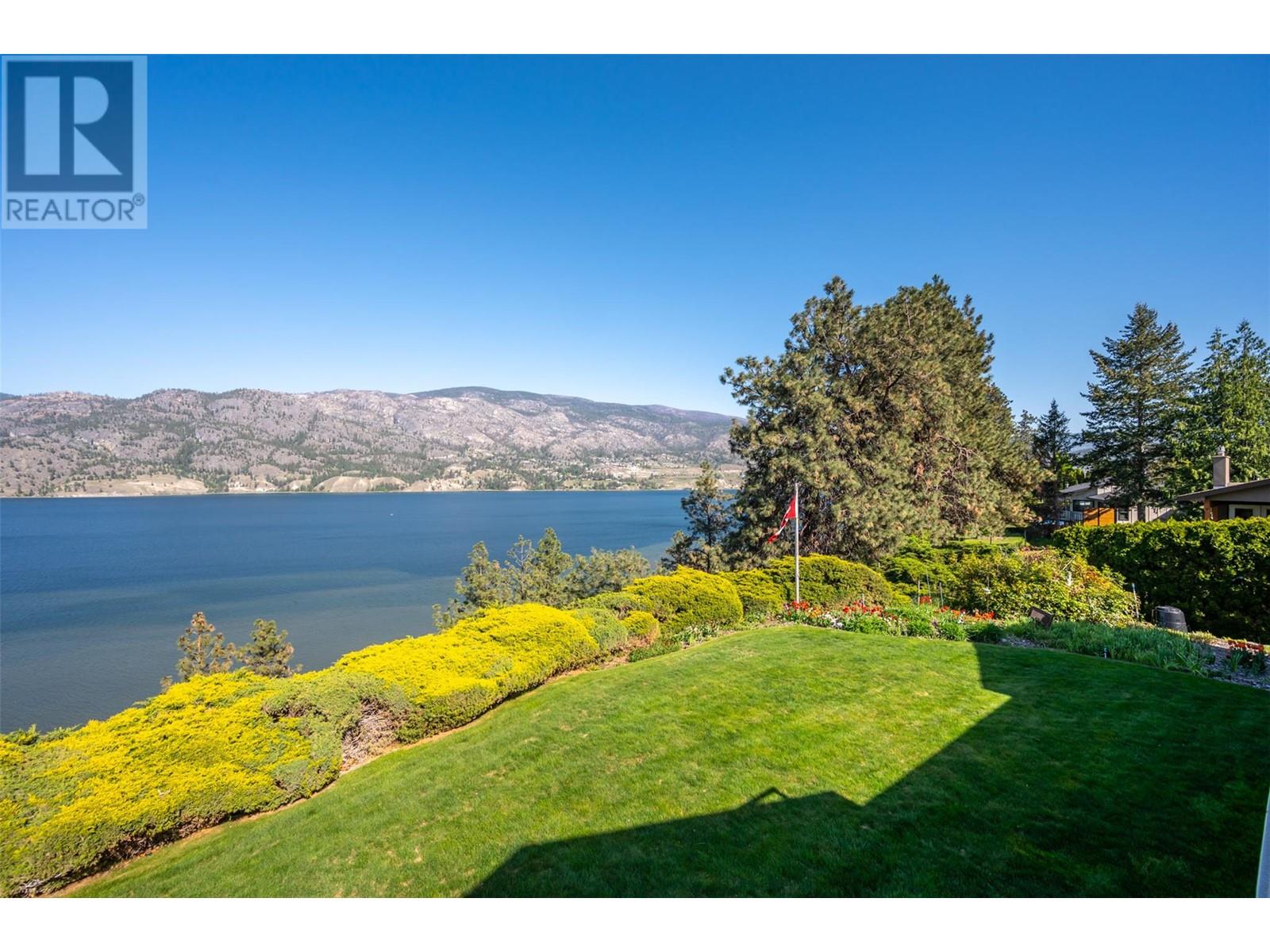 484 Pineview Drive, Kaleden, British Columbia  V0H 1K0 - Photo 34 - 10346457