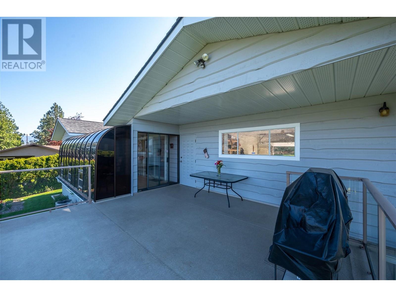 484 Pineview Drive, Kaleden, British Columbia  V0H 1K0 - Photo 35 - 10346457