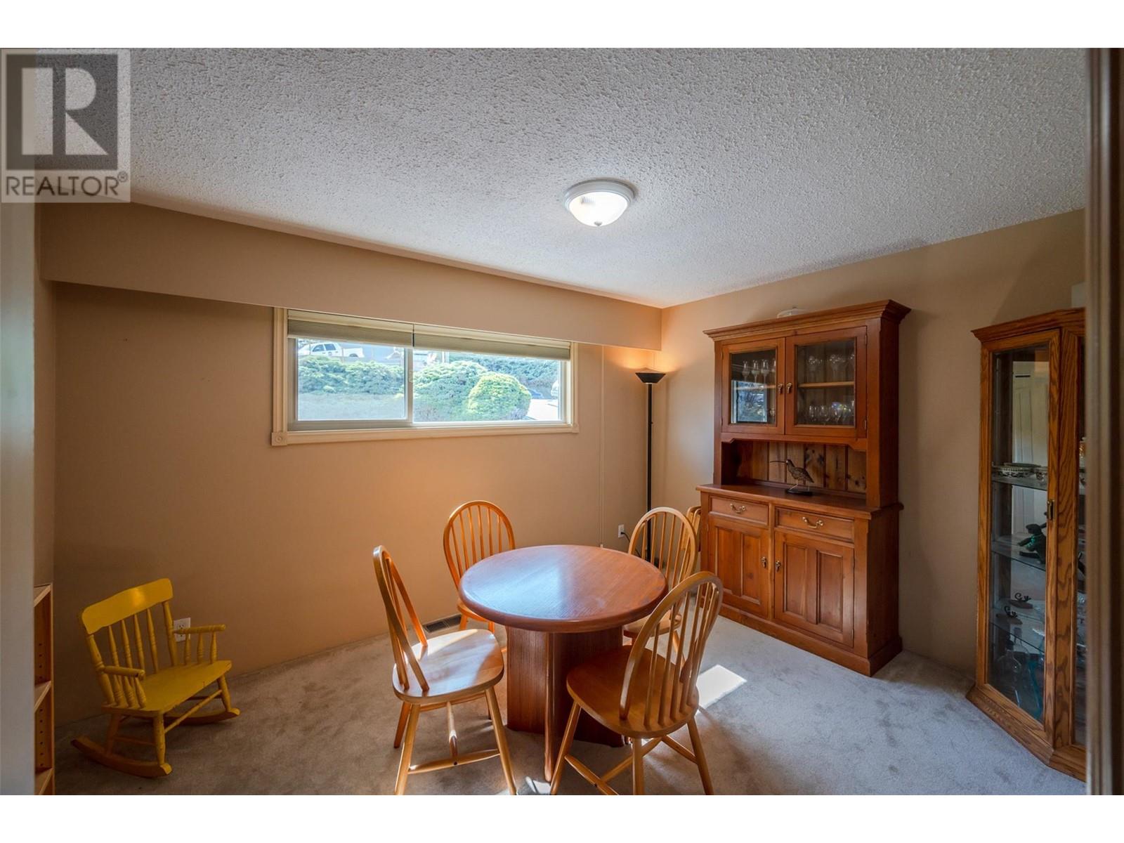 484 Pineview Drive, Kaleden, British Columbia  V0H 1K0 - Photo 38 - 10346457