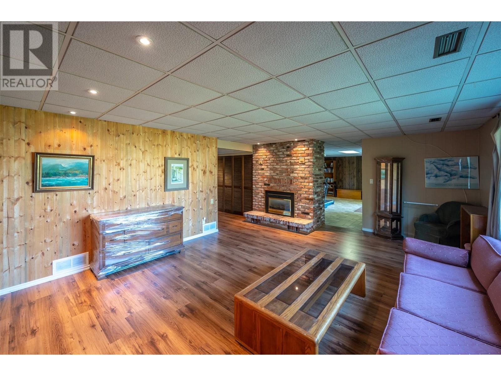 484 Pineview Drive, Kaleden, British Columbia  V0H 1K0 - Photo 51 - 10346457