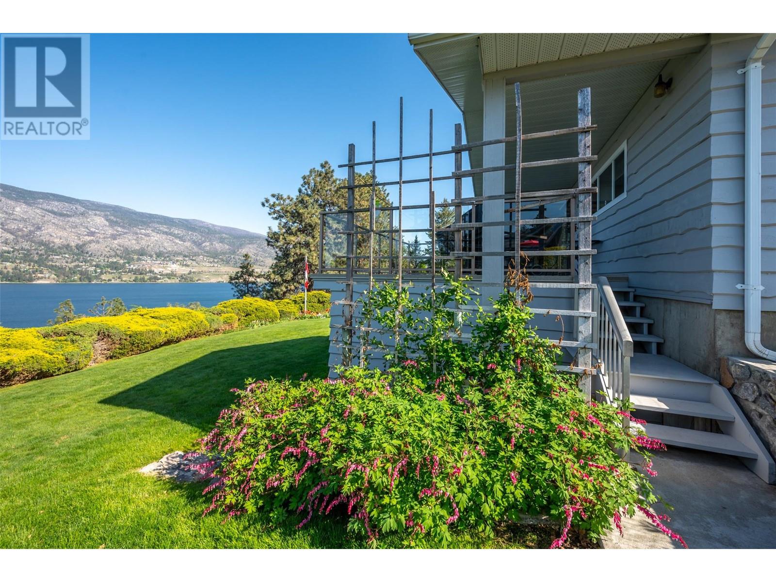 484 Pineview Drive, Kaleden, British Columbia  V0H 1K0 - Photo 70 - 10346457