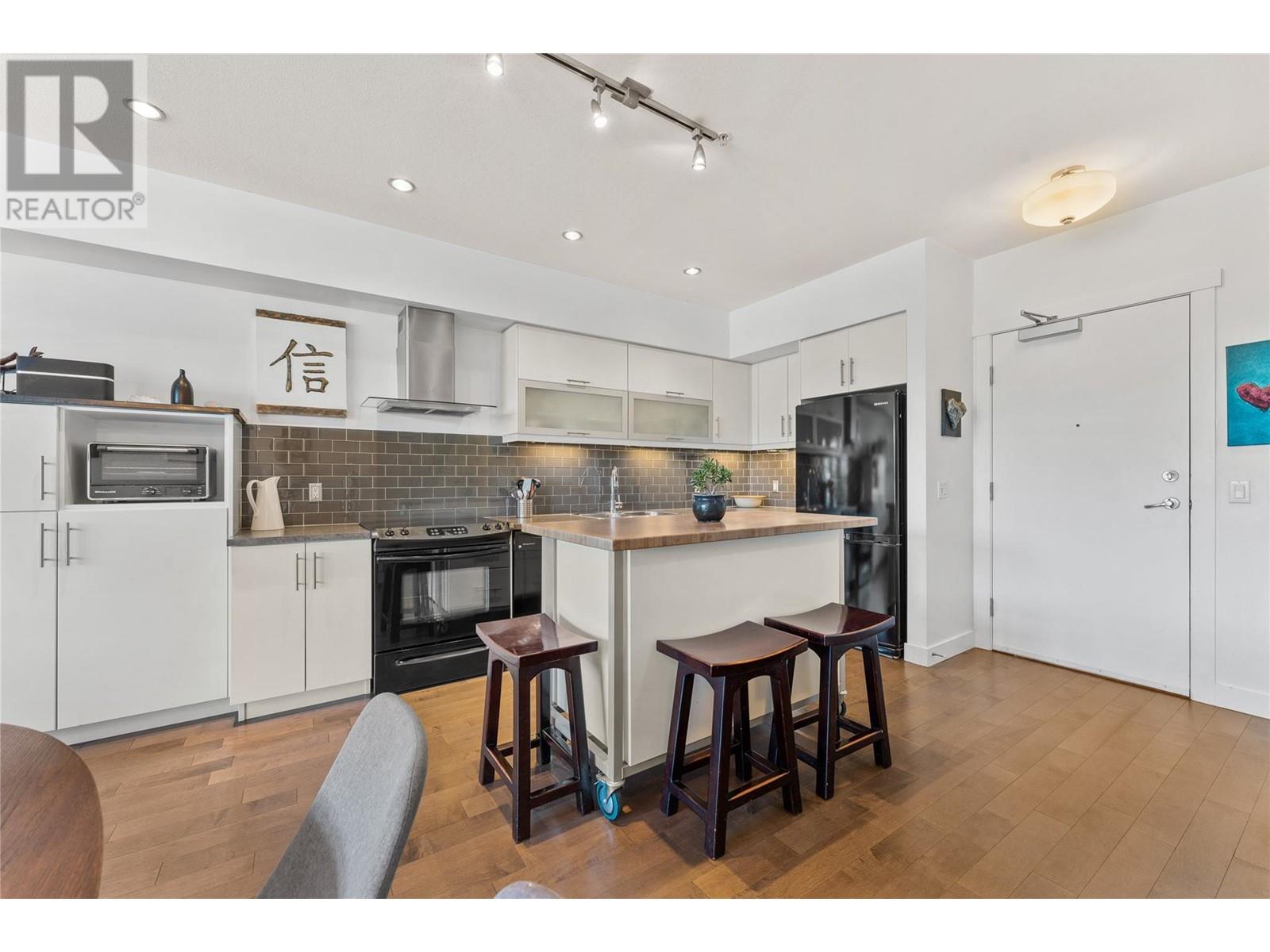 700 Martin Avenue Unit# 307, Kelowna, British Columbia  V1Y 6V3 - Photo 3 - 10346578