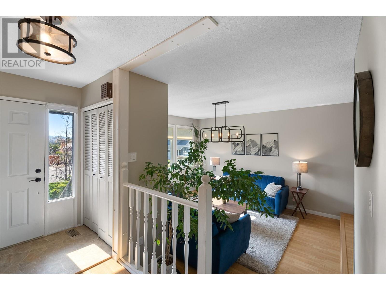 2274 Macintyre Place, Kamloops, British Columbia  V1S 1H7 - Photo 10 - 10346577