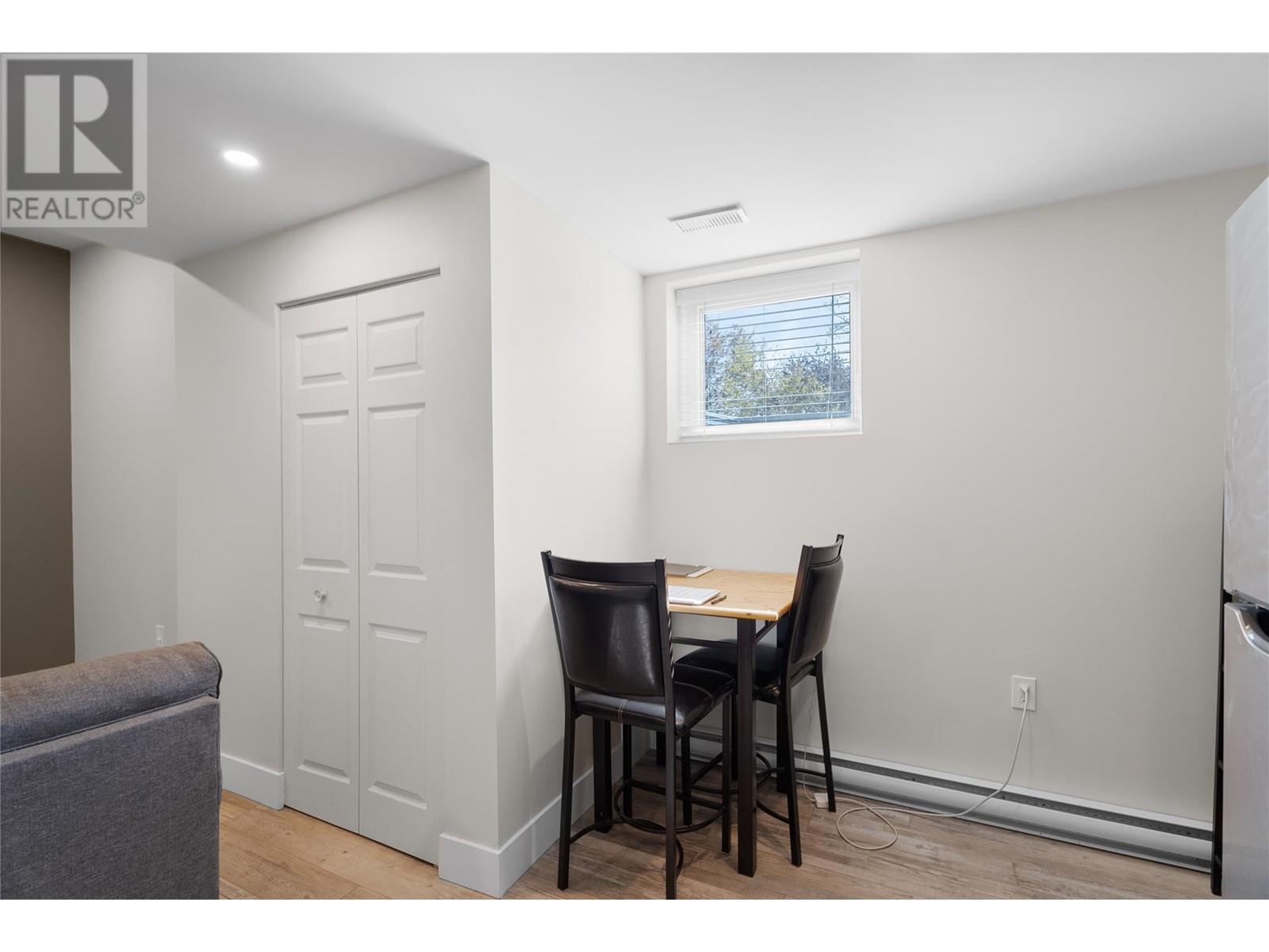 2274 Macintyre Place, Kamloops, British Columbia  V1S 1H7 - Photo 36 - 10346577