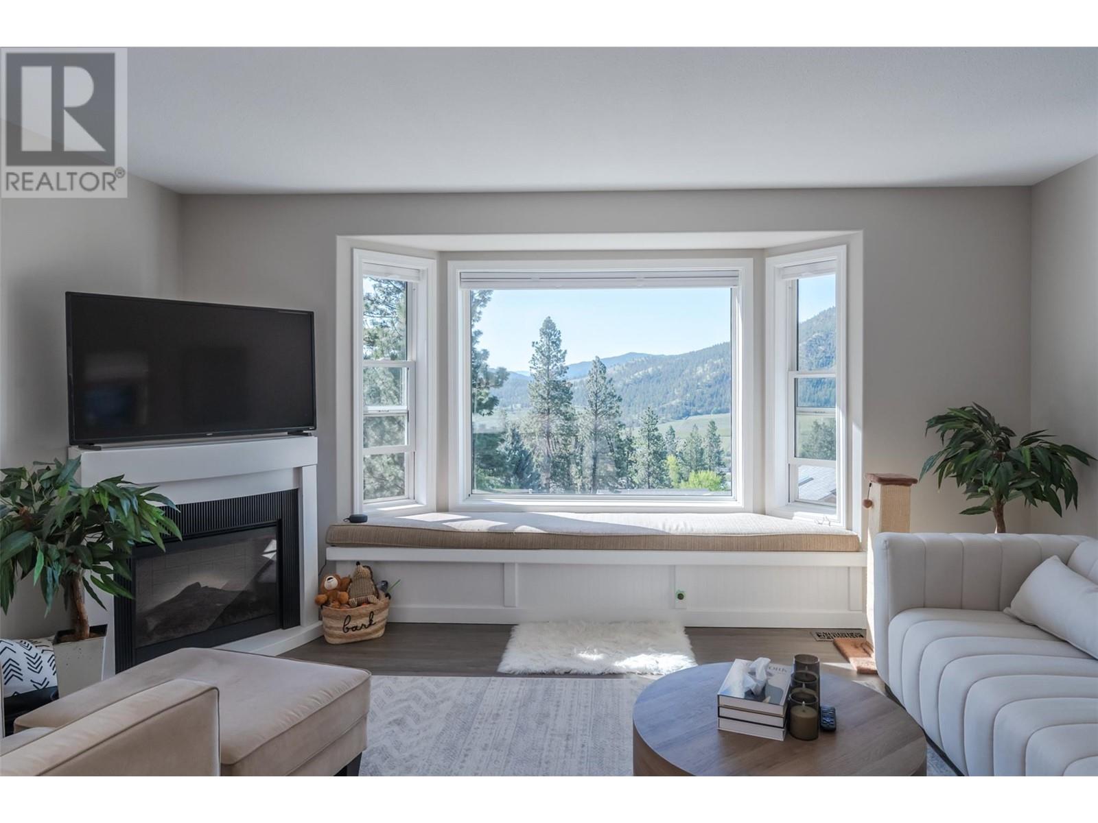 13424 Hermiston Drive, Summerland, British Columbia  V0H 1Z8 - Photo 4 - 10346651