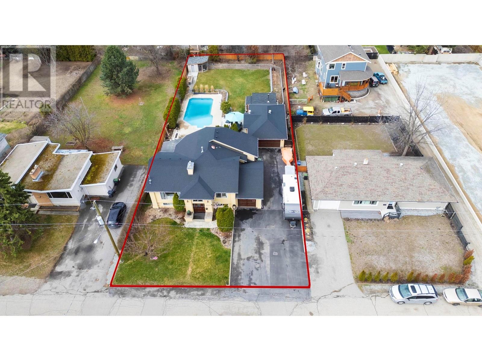 3050 Holland Road, Kelowna, British Columbia  V1W 3P8 - Photo 1 - 10346526