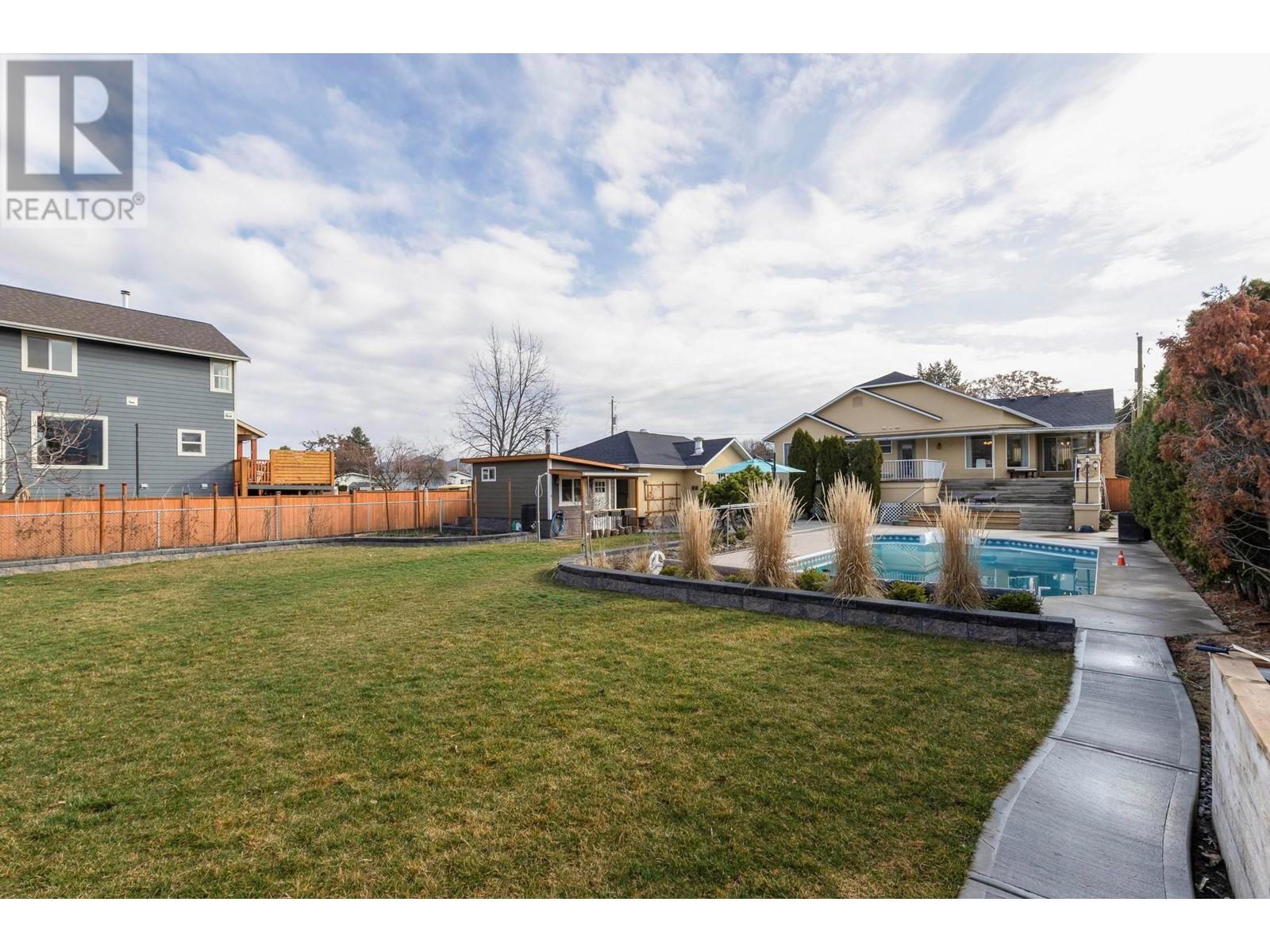 3050 Holland Road, Kelowna, British Columbia  V1W 3P8 - Photo 11 - 10346526