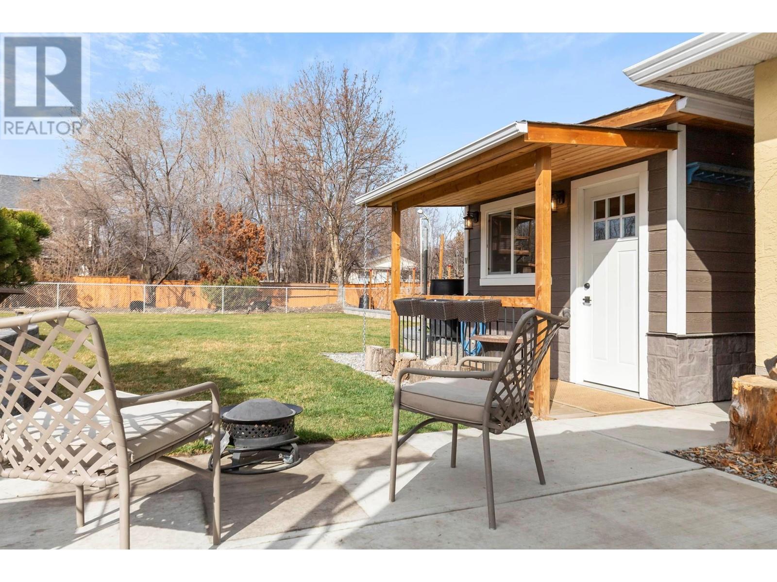 3050 Holland Road, Kelowna, British Columbia  V1W 3P8 - Photo 12 - 10346526