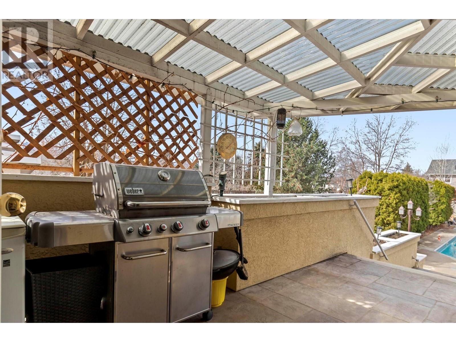 3050 Holland Road, Kelowna, British Columbia  V1W 3P8 - Photo 15 - 10346526