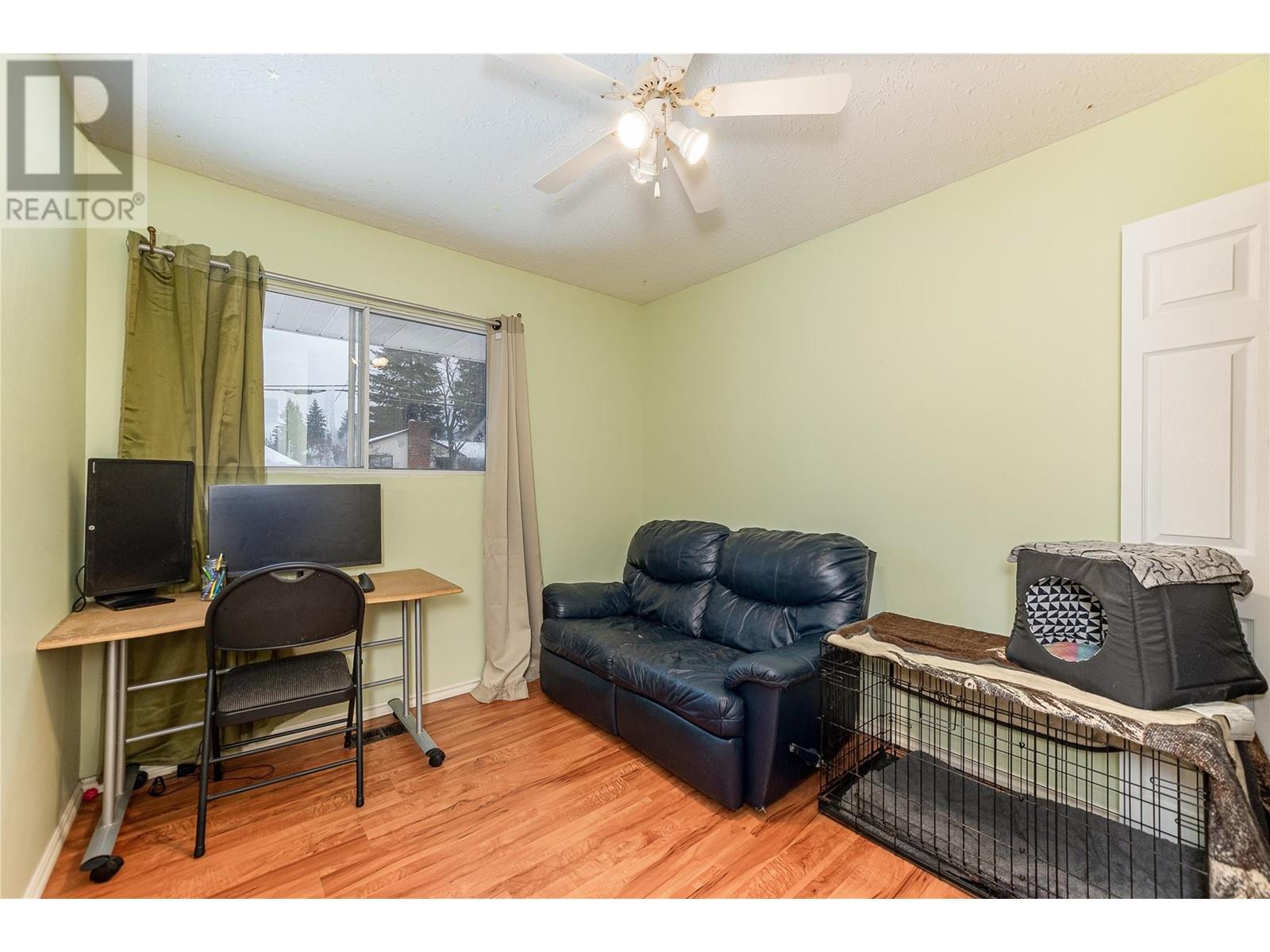 801 26 Street Se, Salmon Arm, British Columbia  V1E 2H6 - Photo 22 - 10346676