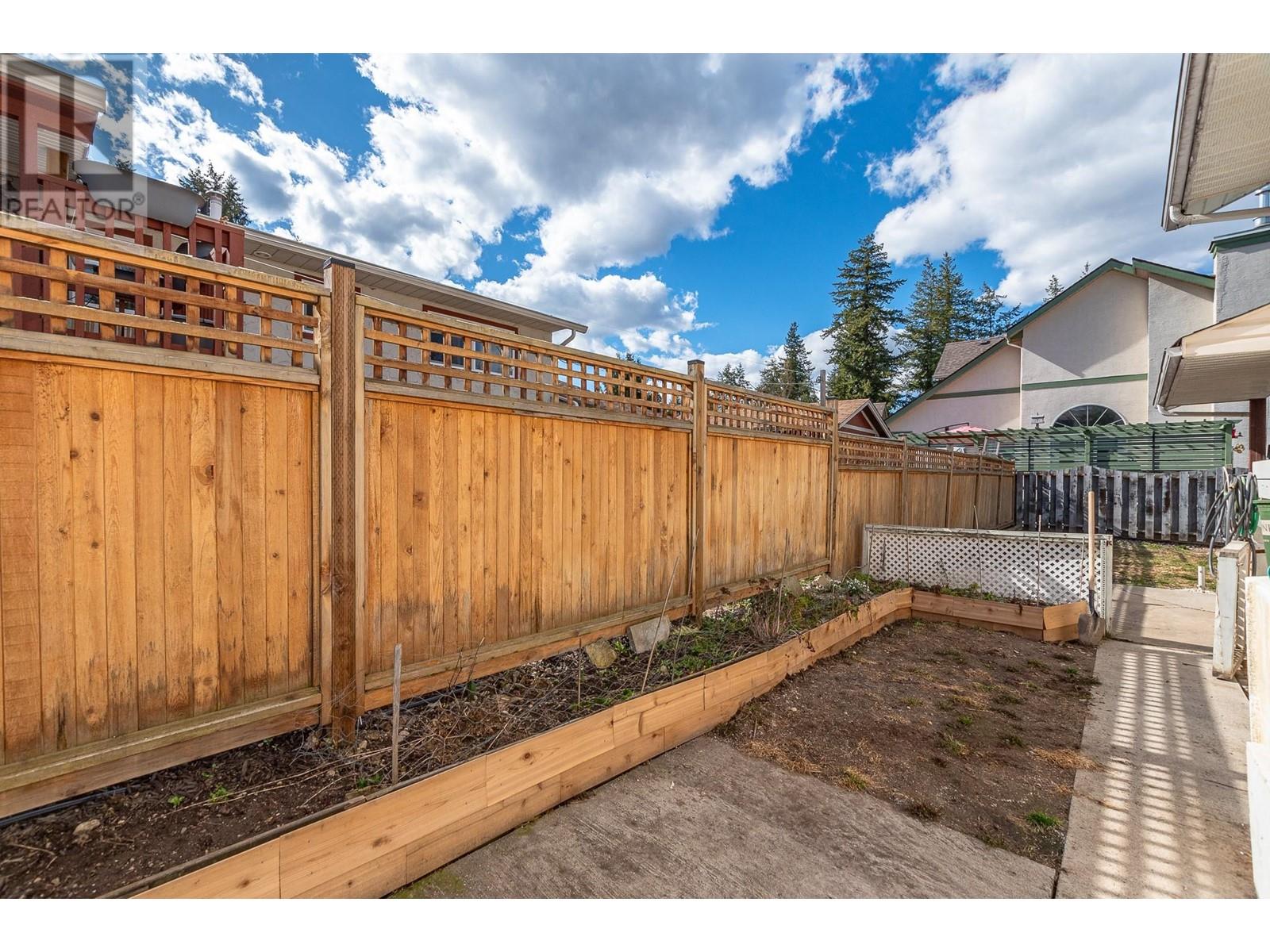 801 26 Street Se, Salmon Arm, British Columbia  V1E 2H6 - Photo 46 - 10346676