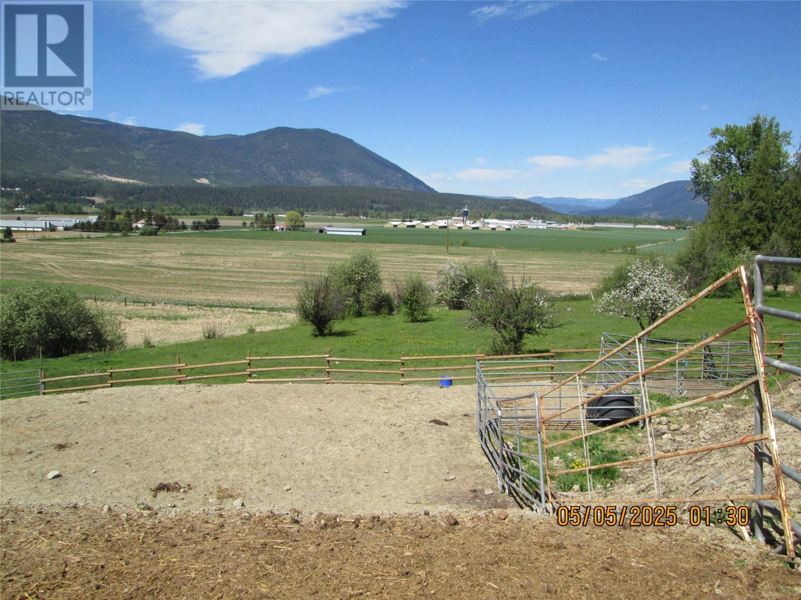 2651 Foothill Road Sw, Salmon Arm, British Columbia  V1E 1L7 - Photo 21 - 10346417