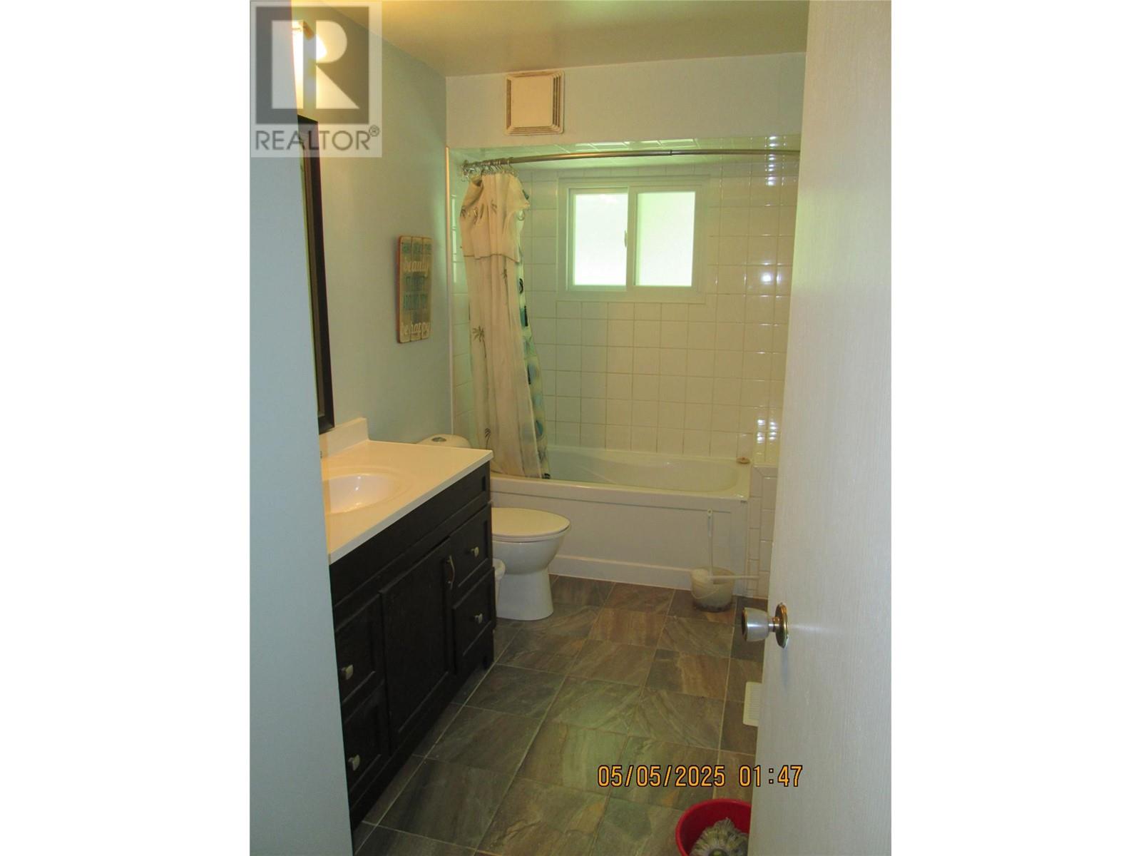 2651 Foothill Road Sw, Salmon Arm, British Columbia  V1E 1L7 - Photo 33 - 10346417