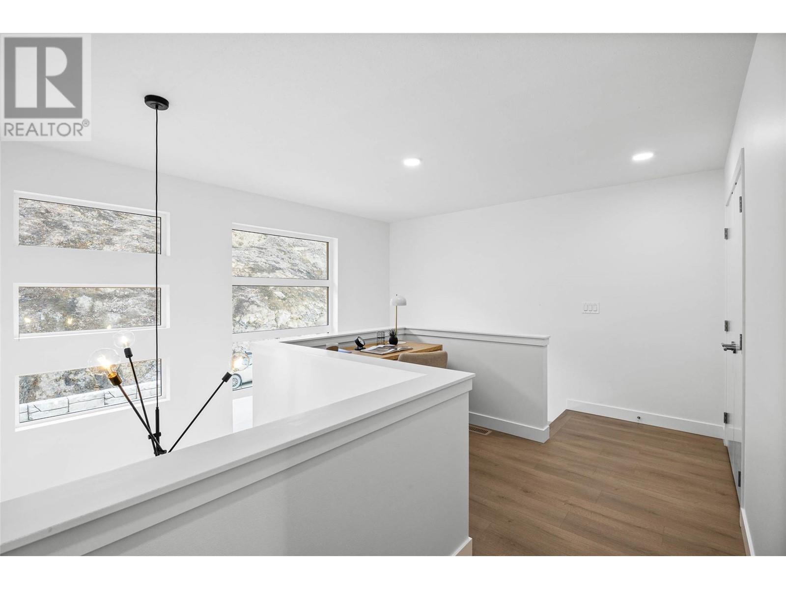 5026 Sun Rivers Drive, Kamloops, British Columbia  V2H 0E7 - Photo 31 - 10346695