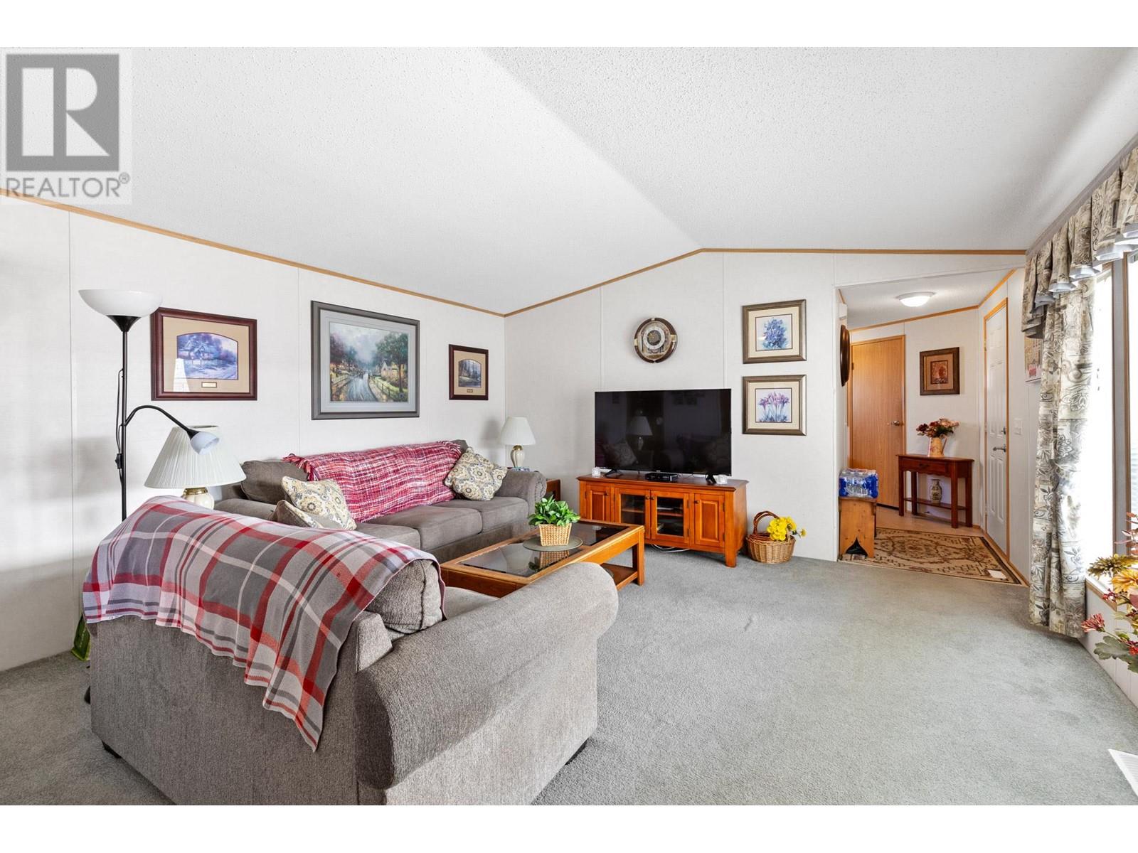 8945 Highway 97 N Unit# 37, Kelowna, British Columbia  V4V 1E8 - Photo 13 - 10346600
