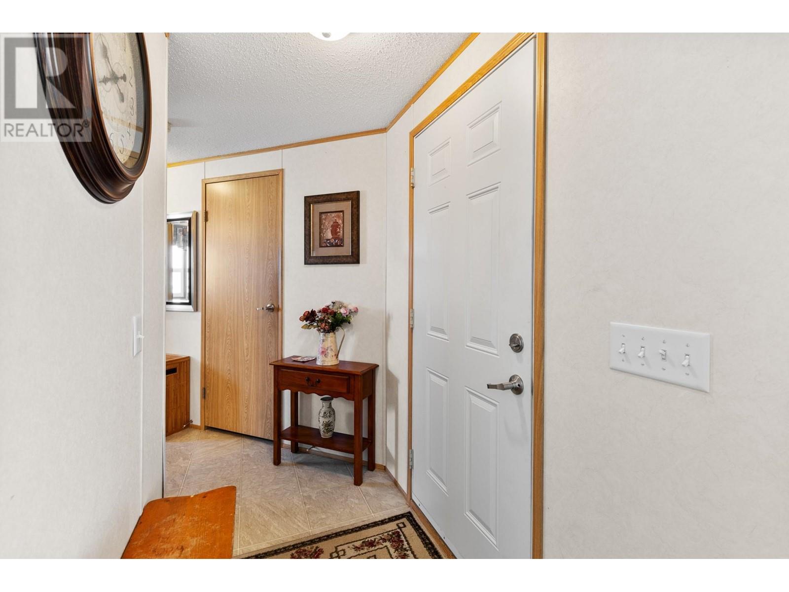 8945 Highway 97 N Unit# 37, Kelowna, British Columbia  V4V 1E8 - Photo 9 - 10346600