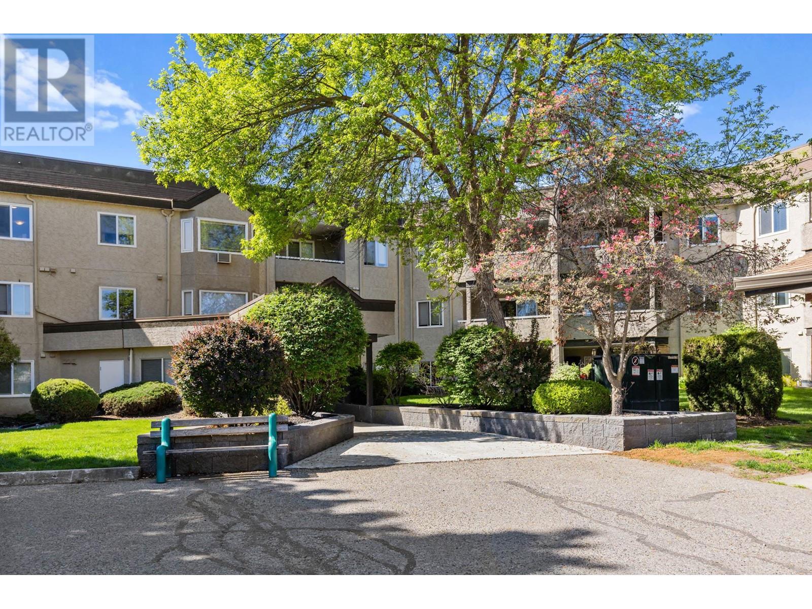 3854 Gordon Drive Unit# 263, Kelowna, British Columbia  V1W 3G5 - Photo 1 - 10346439