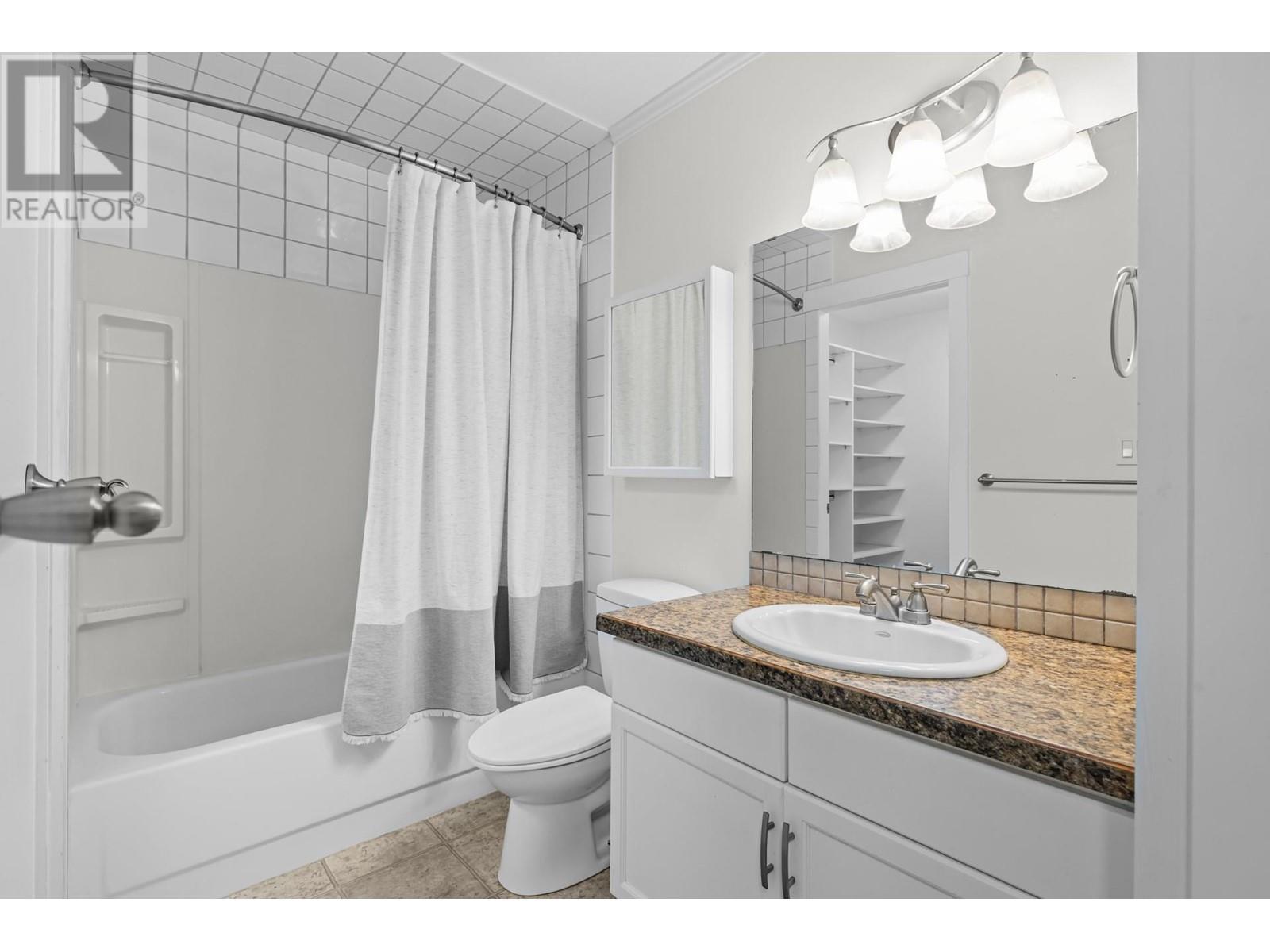 3854 Gordon Drive Unit# 263, Kelowna, British Columbia  V1W 3G5 - Photo 15 - 10346439