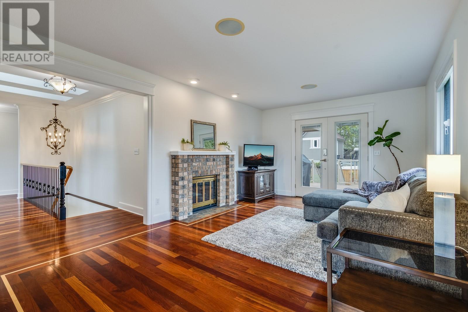 157 Magic Drive, Kelowna, British Columbia  V1V 1N2 - Photo 10 - 10336199