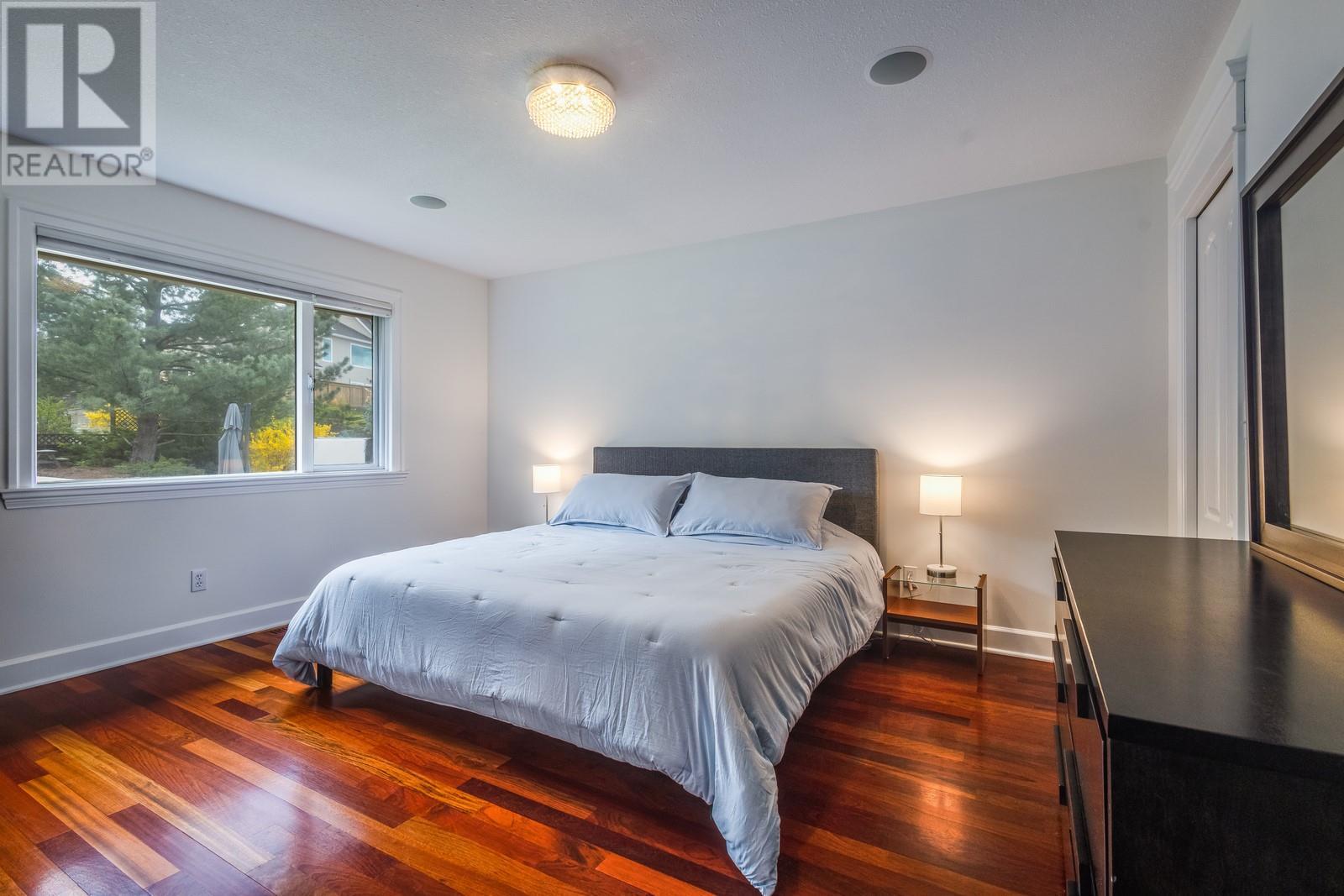 157 Magic Drive, Kelowna, British Columbia  V1V 1N2 - Photo 12 - 10336199