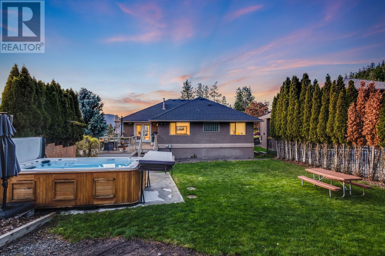 157 Magic Drive, Kelowna, British Columbia  V1V 1N2 - Photo 30 - 10336199