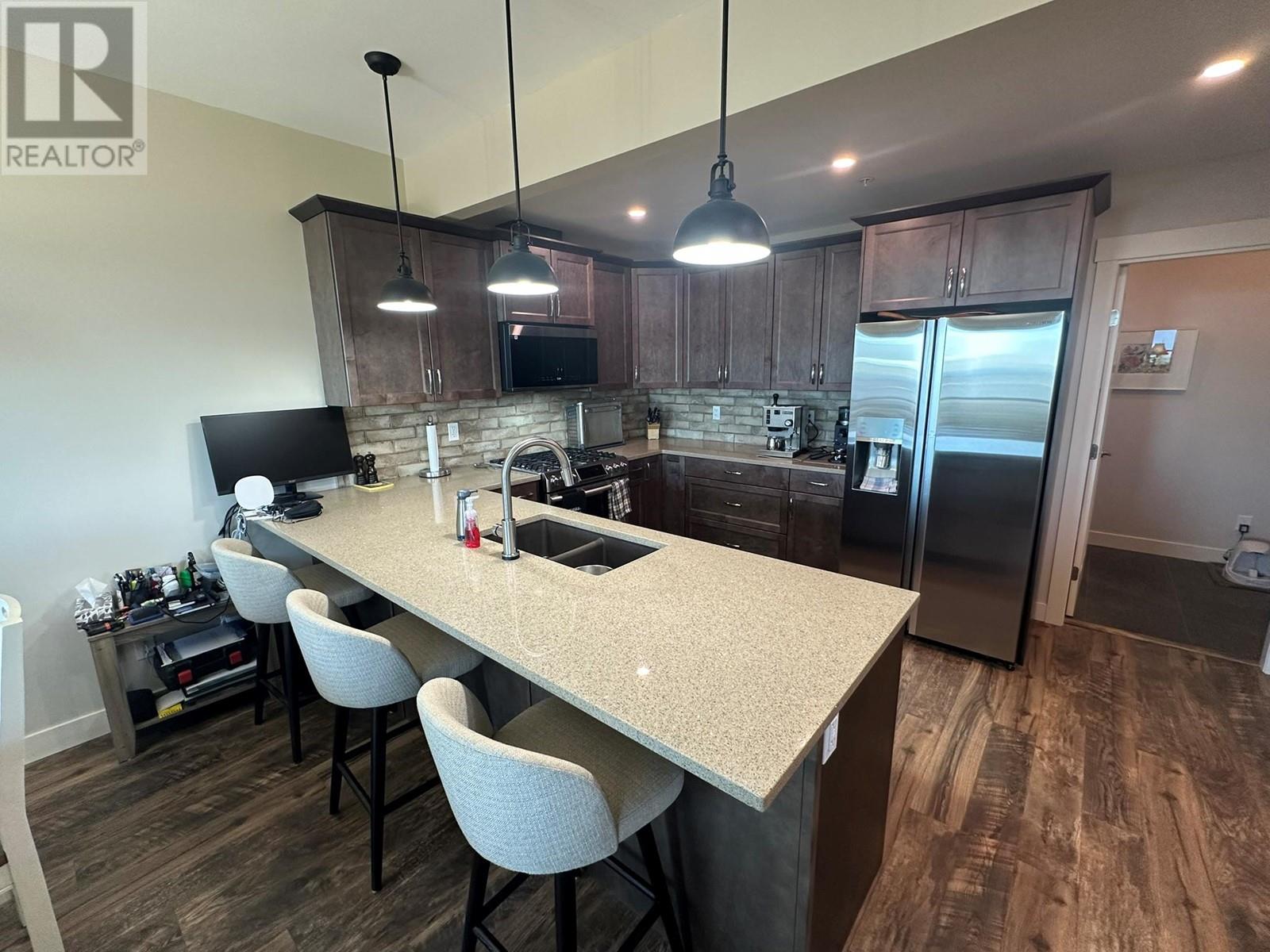 9834 Cathedral Drive, Silver Star, British Columbia  V1B 3M1 - Photo 12 - 10346613