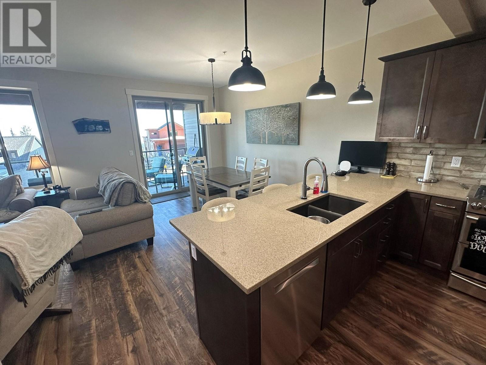 9834 Cathedral Drive, Silver Star, British Columbia  V1B 3M1 - Photo 13 - 10346613