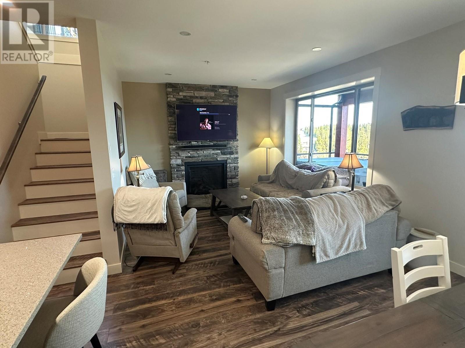 9834 Cathedral Drive, Silver Star, British Columbia  V1B 3M1 - Photo 15 - 10346613