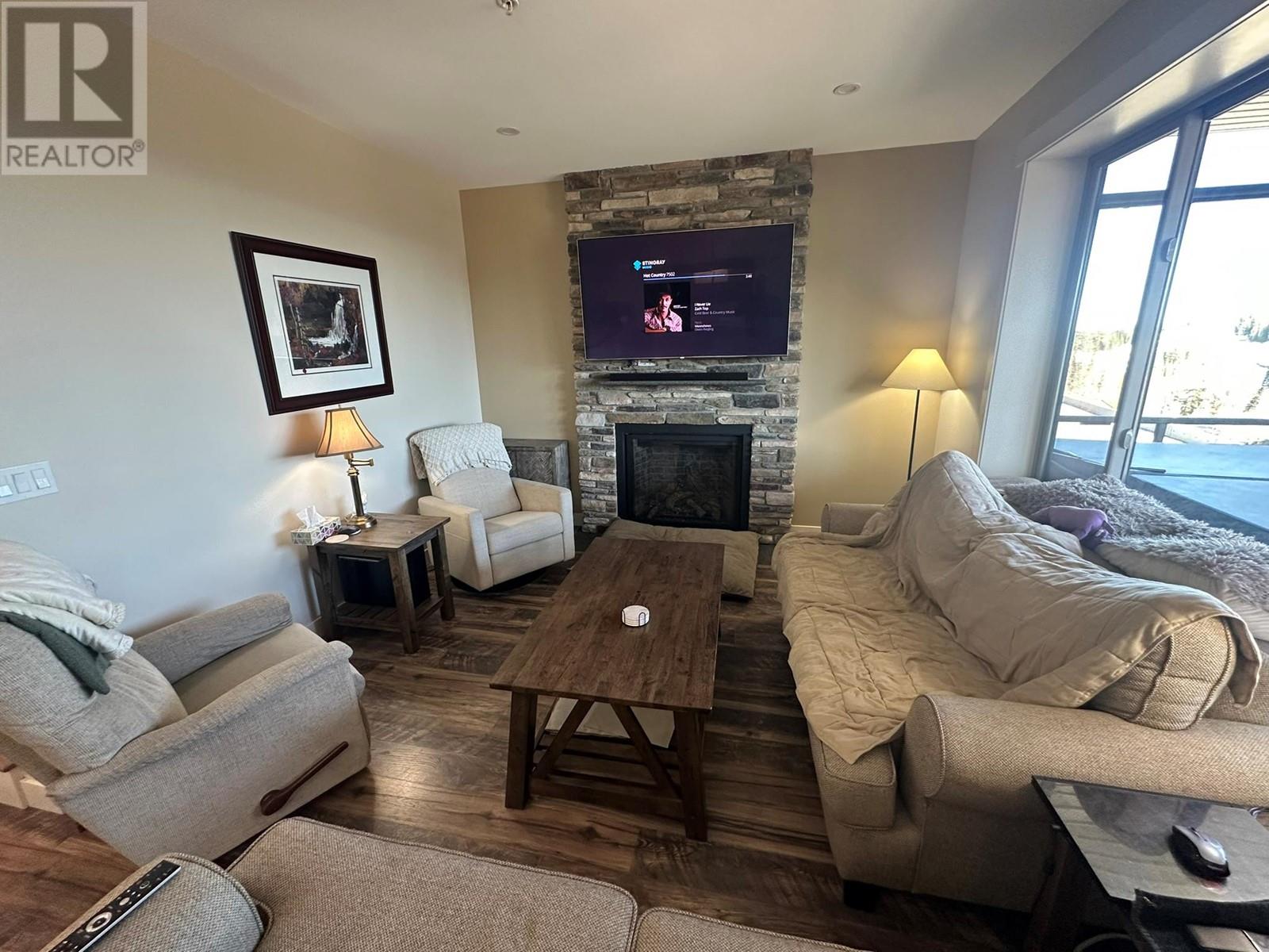 9834 Cathedral Drive, Silver Star, British Columbia  V1B 3M1 - Photo 19 - 10346613