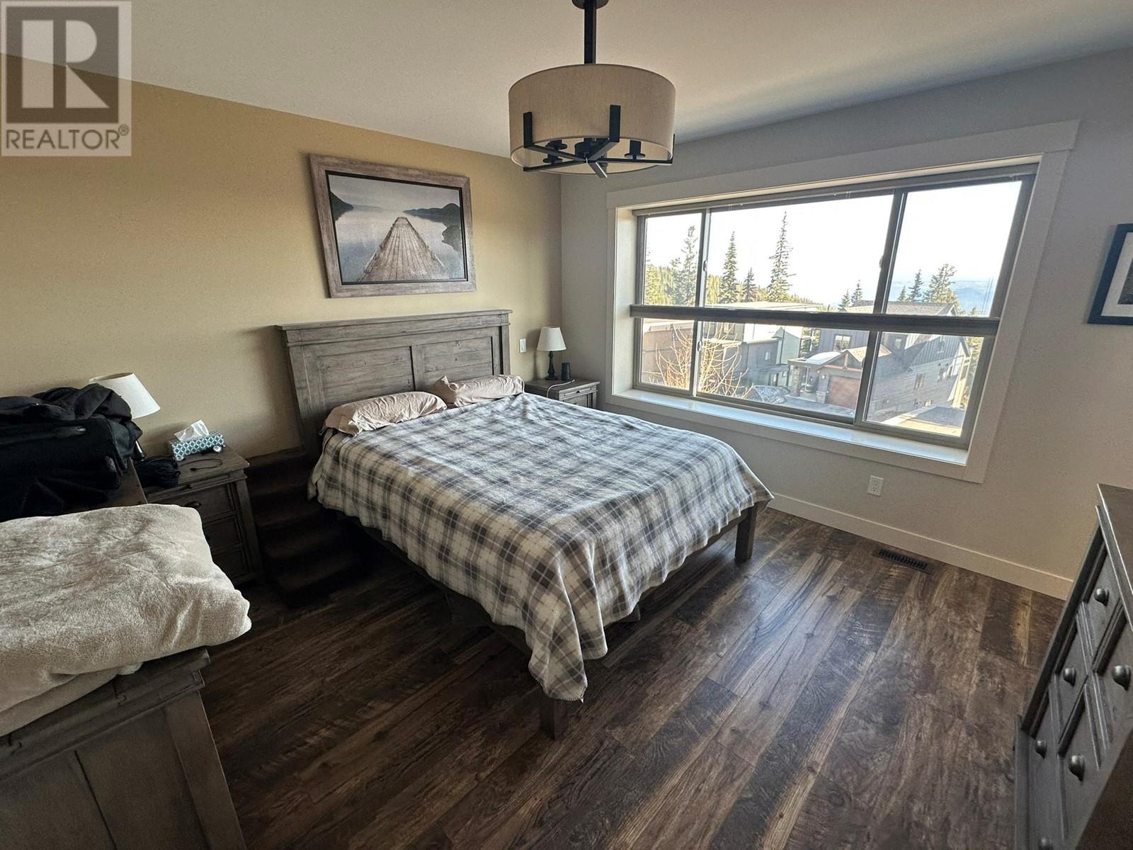 9834 Cathedral Drive, Silver Star, British Columbia  V1B 3M1 - Photo 36 - 10346613