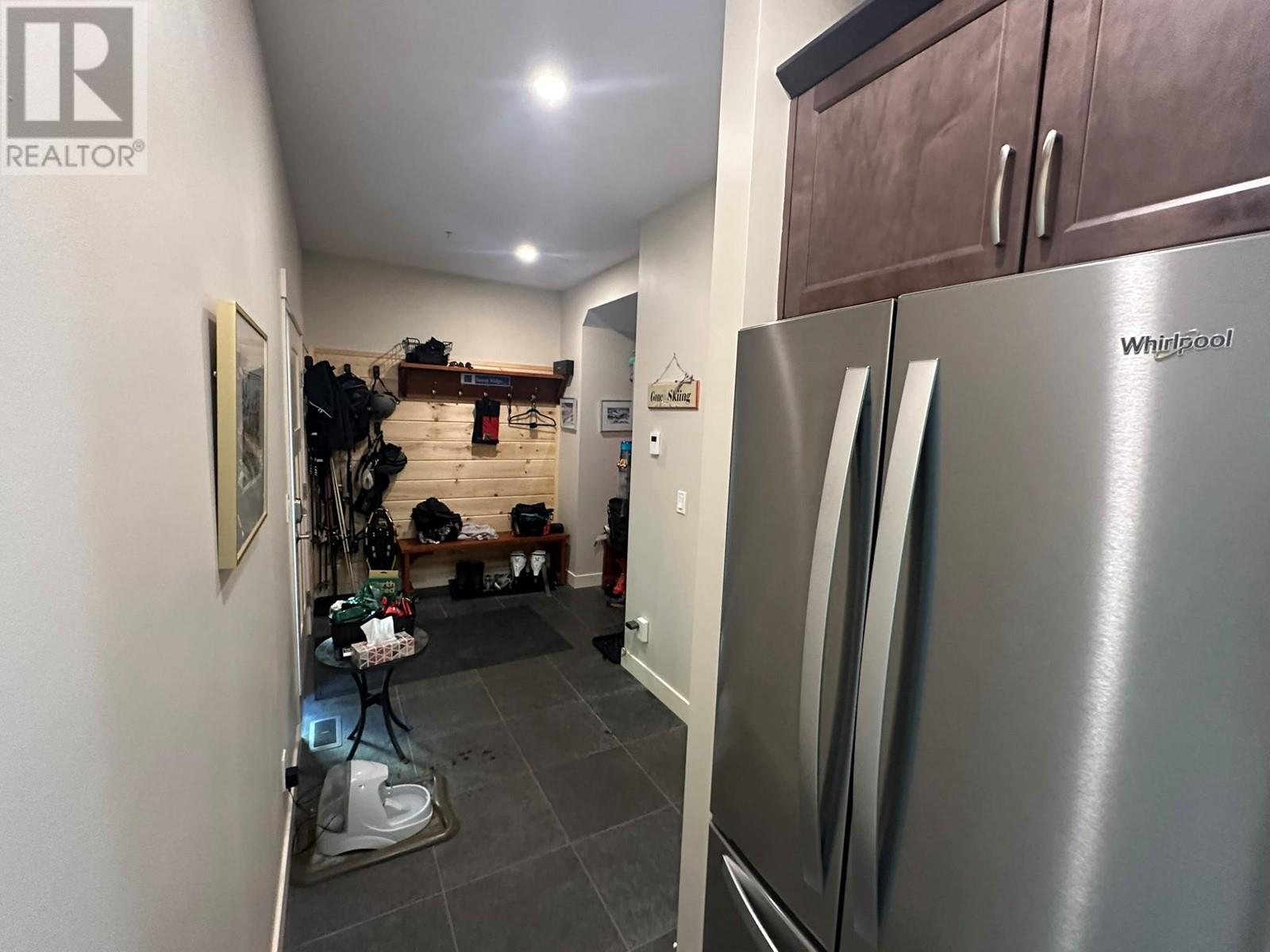 9834 Cathedral Drive, Silver Star, British Columbia  V1B 3M1 - Photo 58 - 10346613