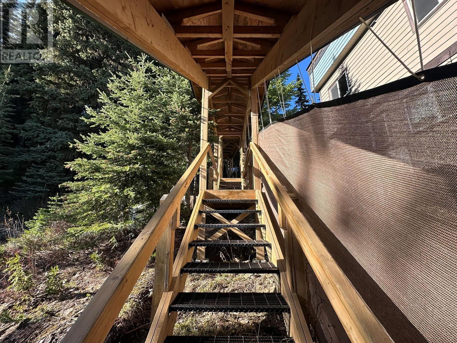 9834 Cathedral Drive, Silver Star, British Columbia  V1B 3M1 - Photo 76 - 10346613