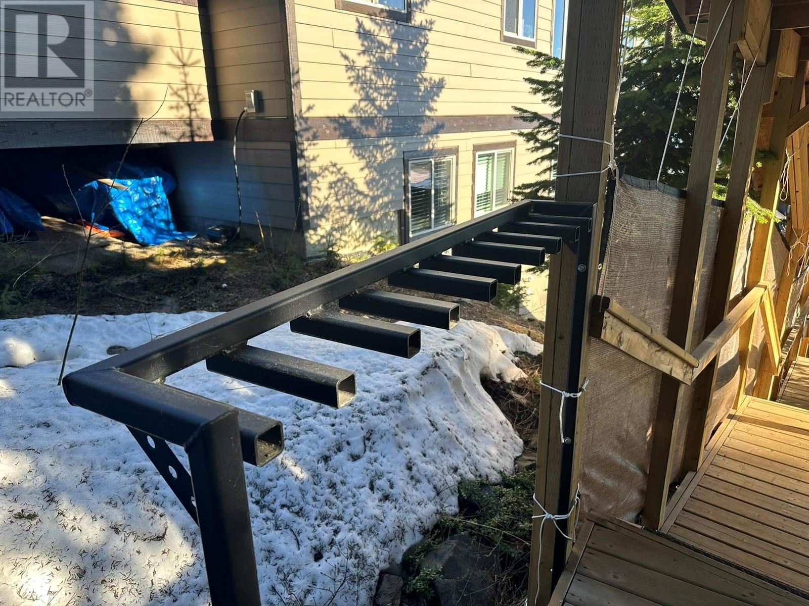 9834 Cathedral Drive, Silver Star, British Columbia  V1B 3M1 - Photo 82 - 10346613