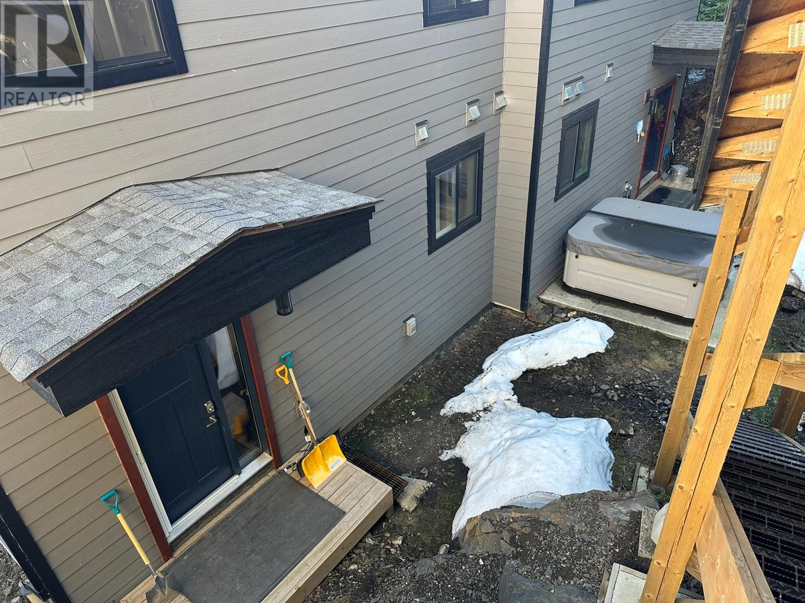 9834 Cathedral Drive, Silver Star, British Columbia  V1B 3M1 - Photo 90 - 10346613