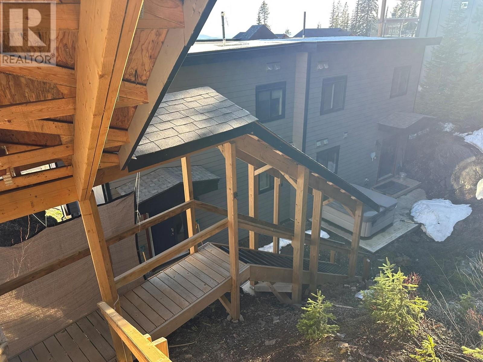 9834 Cathedral Drive, Silver Star, British Columbia  V1B 3M1 - Photo 92 - 10346613